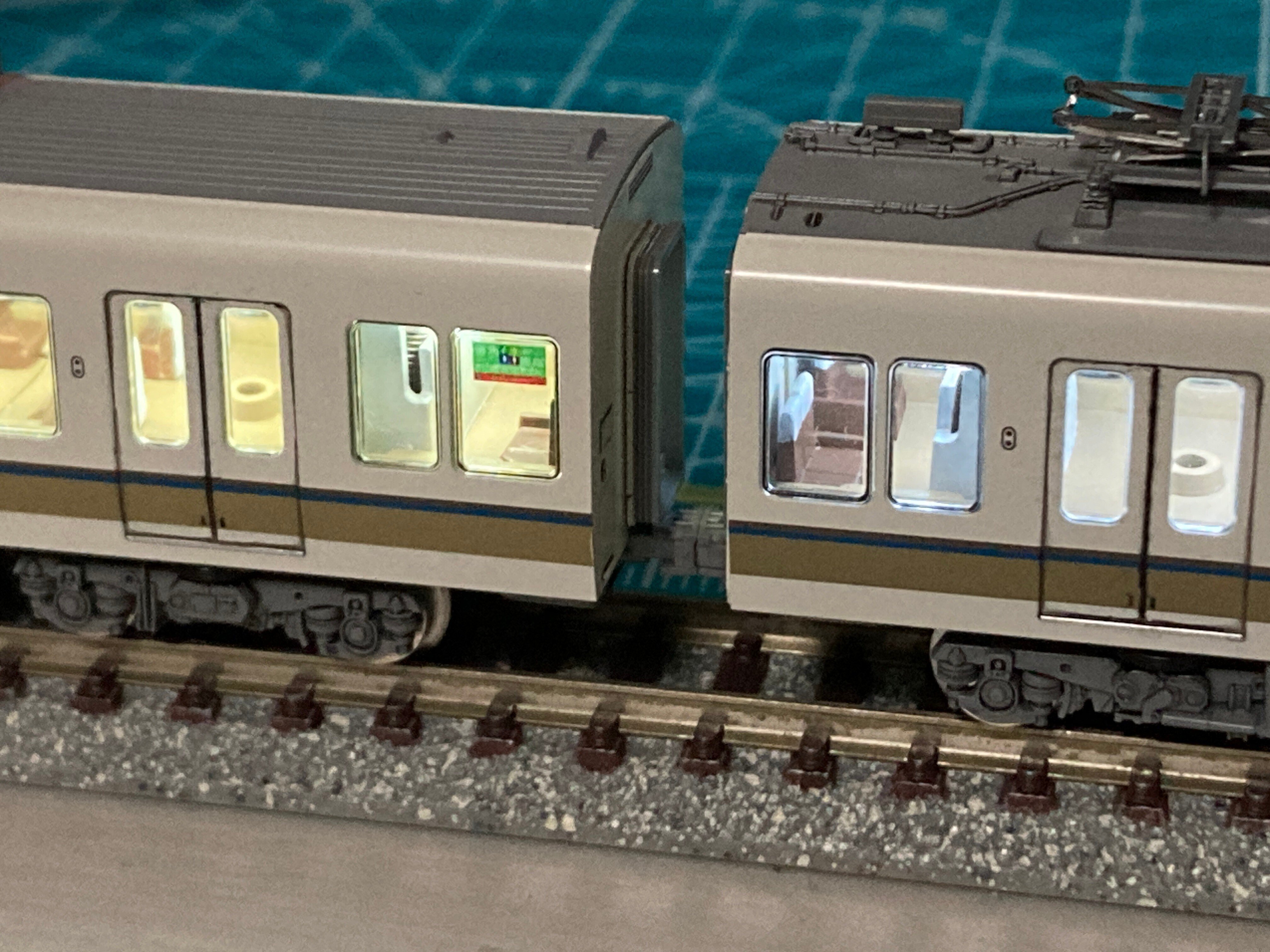 加工記：TOMIX 221系 ｜ひとやまき