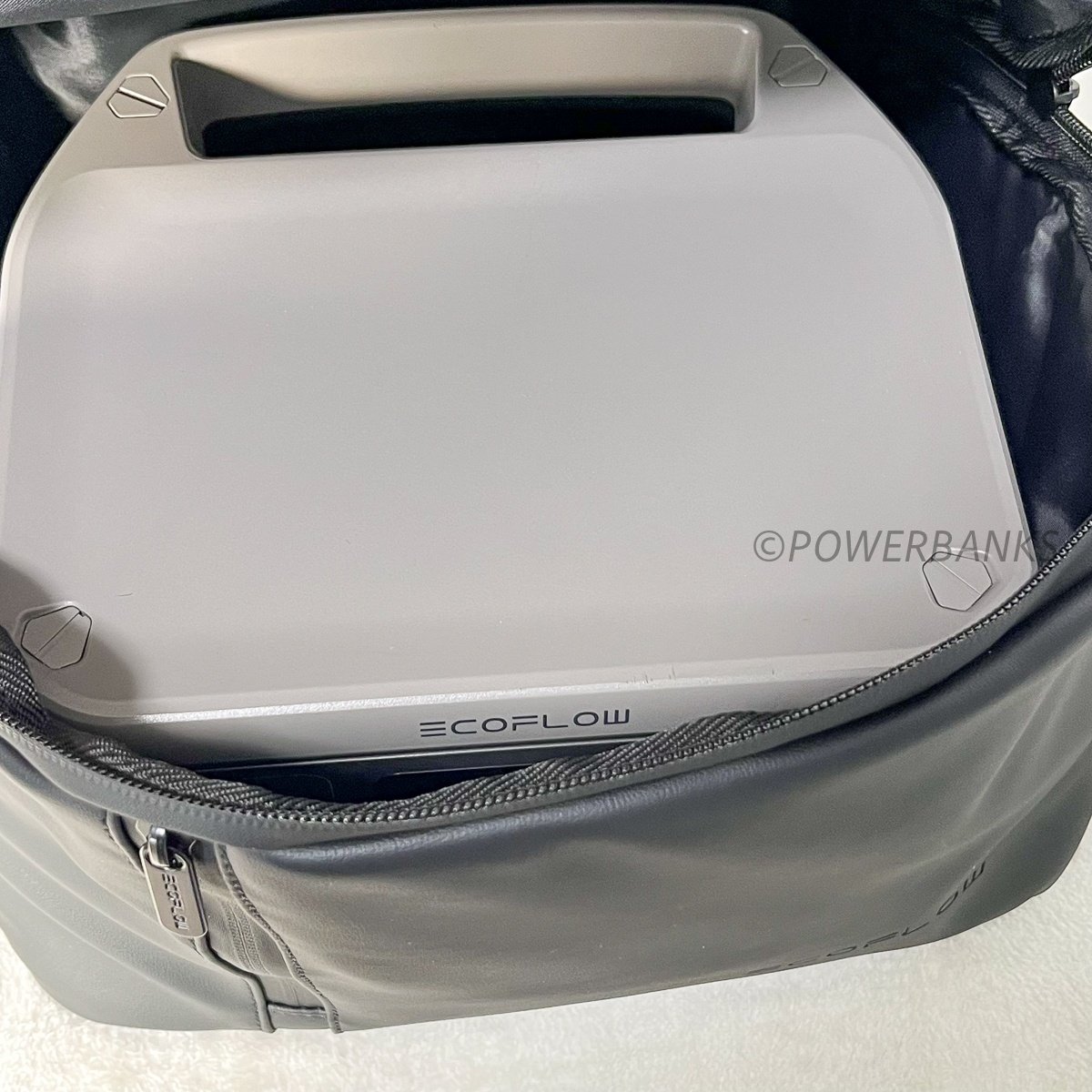 EcoFlow RIVER 2シリーズ専用収納バッグがJackery ポータブル EcoFlow RIVER 2シリーズ専用収納バッグがJackery ポータブル