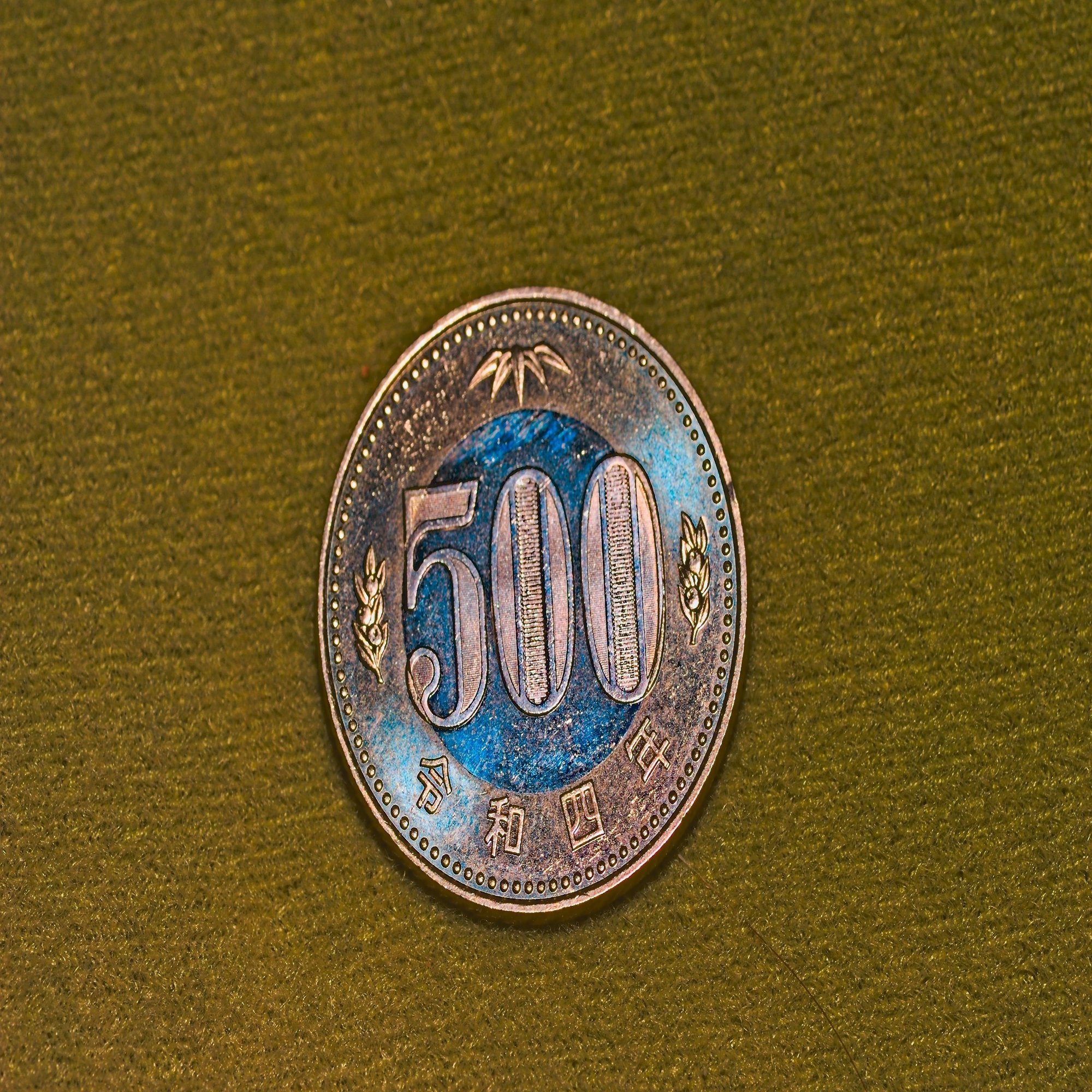 旧型｜600万画素の男