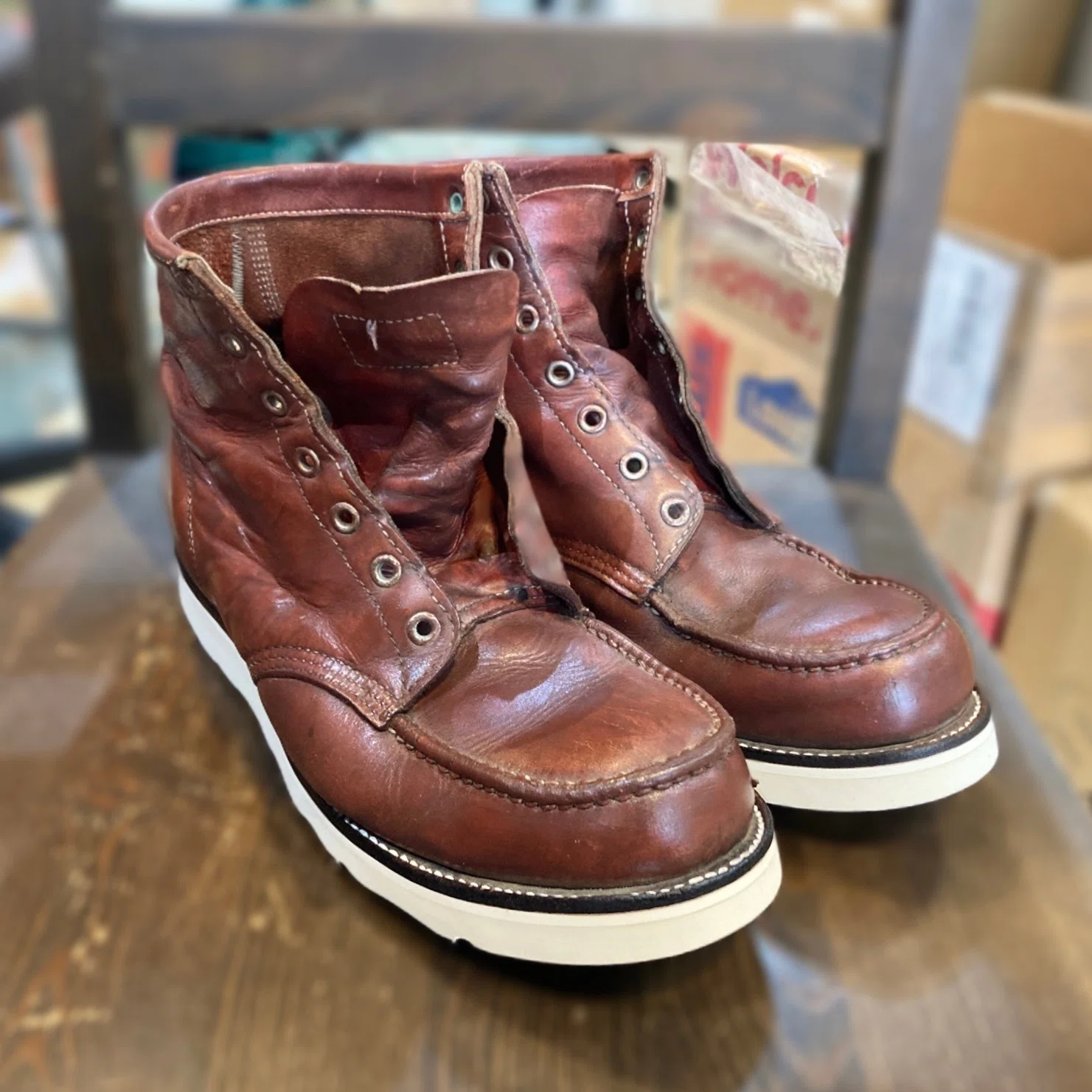 リソール/ソール交換】CHIPPEWA Moc-Toe｜CREA Repair & Handcrafts/roca