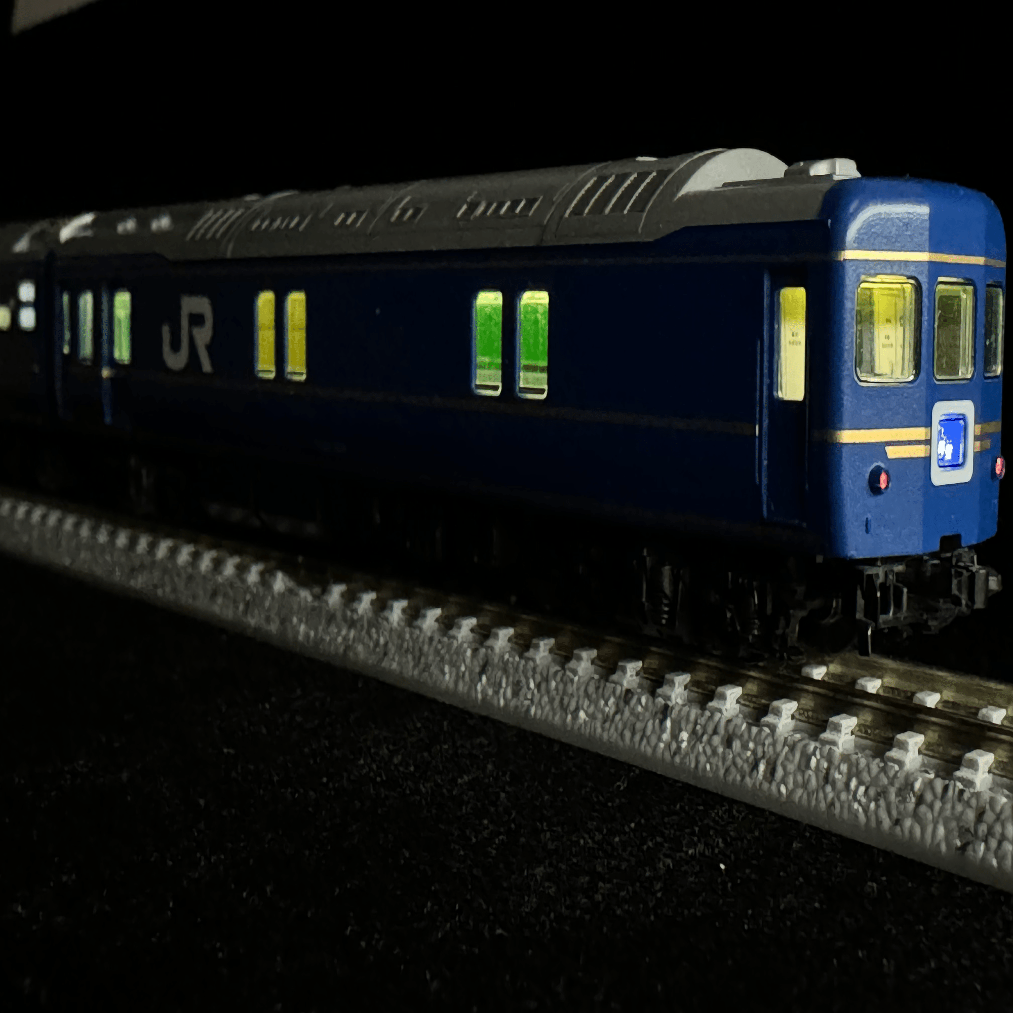 車両紹介】 カニ24-500（北斗星電源車 / JR東日本、JR北海道）｜こもも