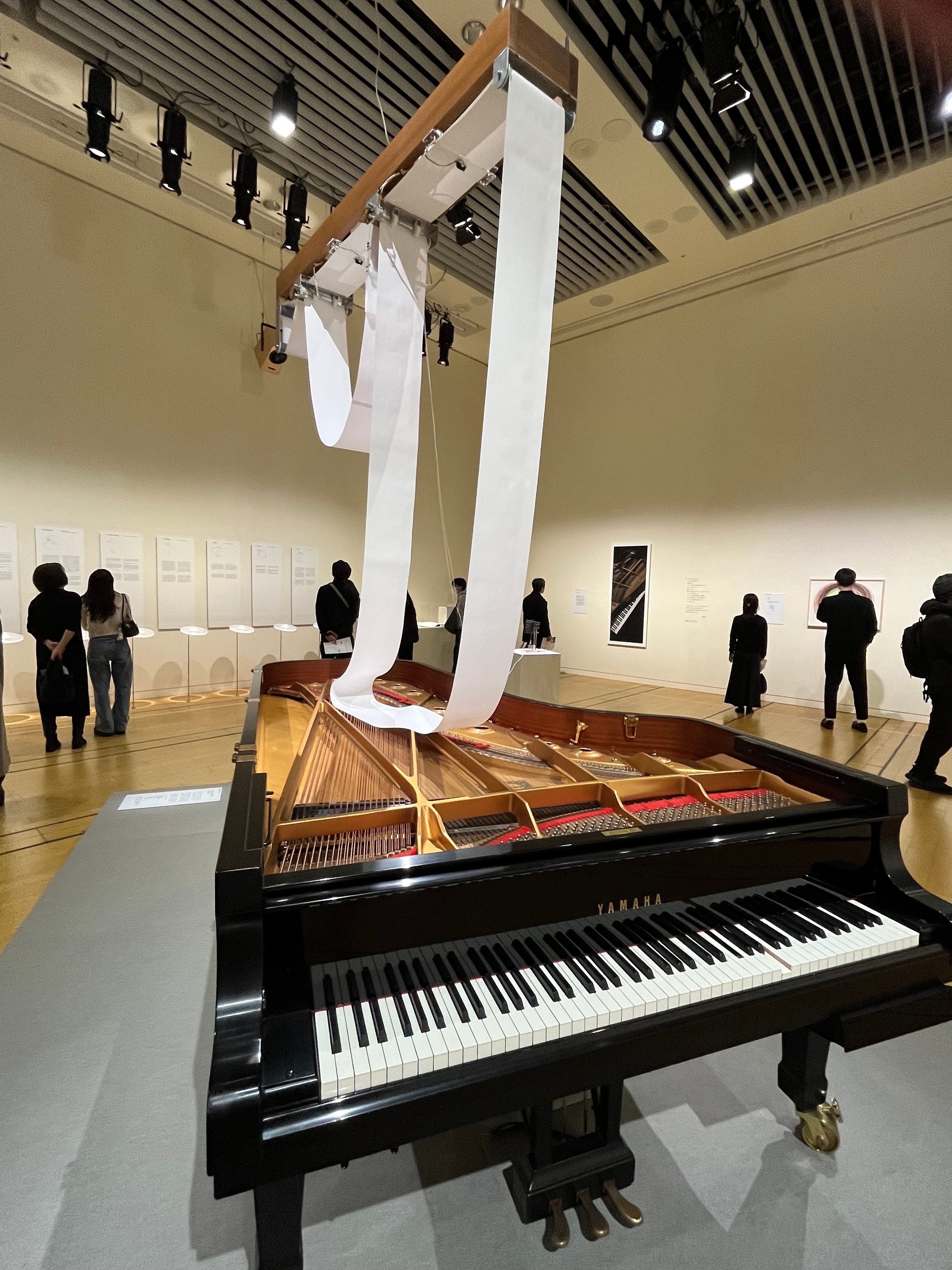 目も、耳も、脳も、坂本龍一の音に浸る ｜西島聡