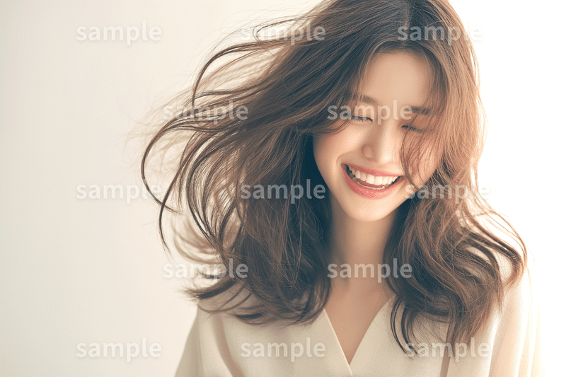 【美しい髪】「笑顔の美人女性」フリー素材3枚セット｜スキンケア・トリートメント・美容広告のイメージ画像に｜FREE