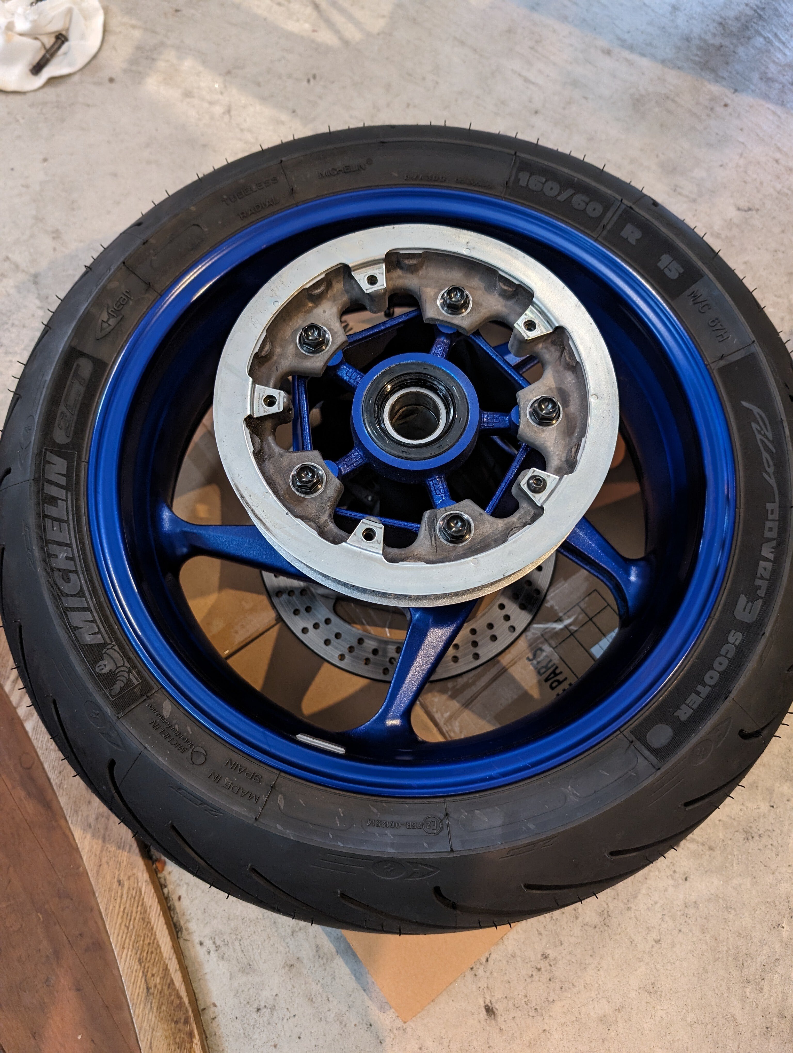 TMAX530SXホイール交換｜Re:TMAXとボク