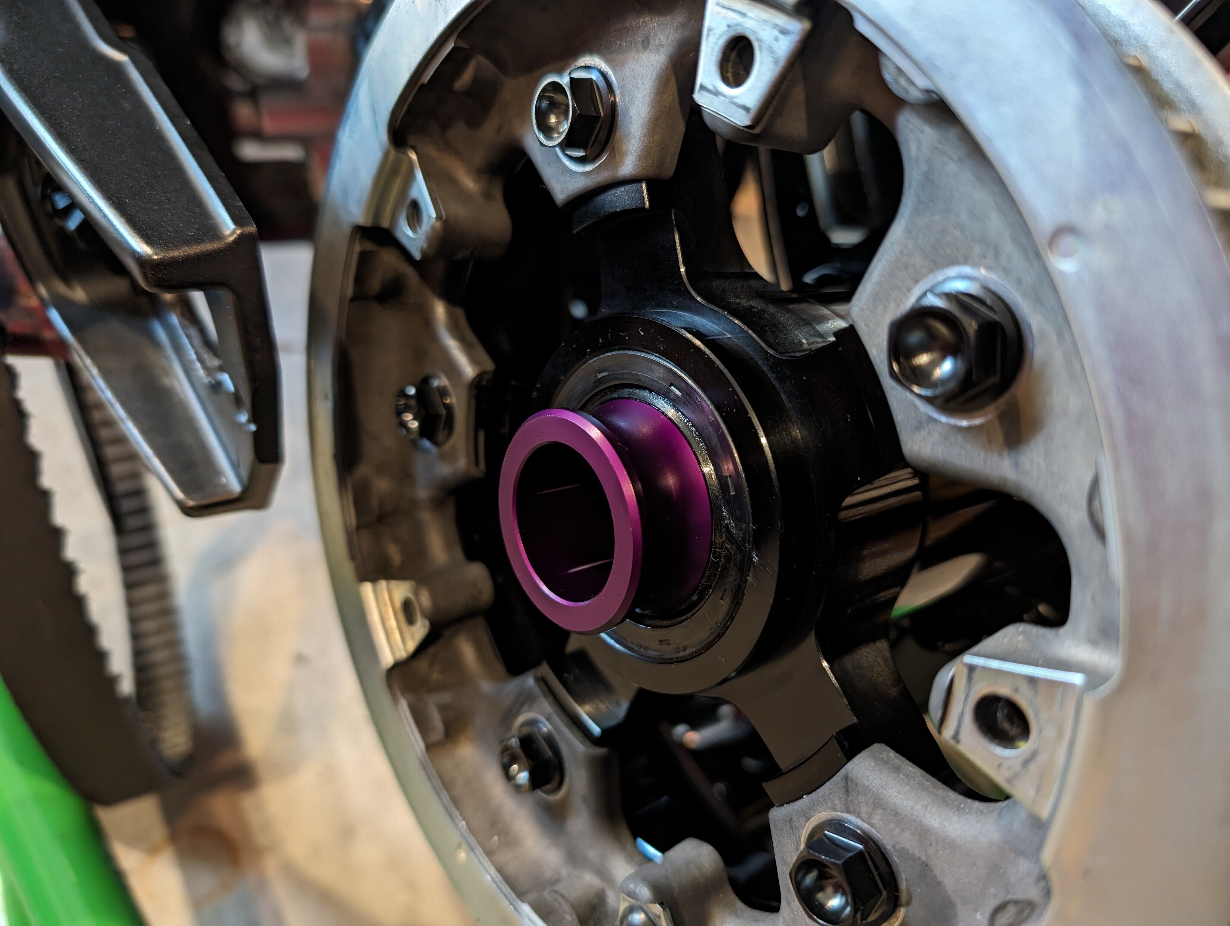 TMAX530SXホイール交換｜Re:TMAXとボク