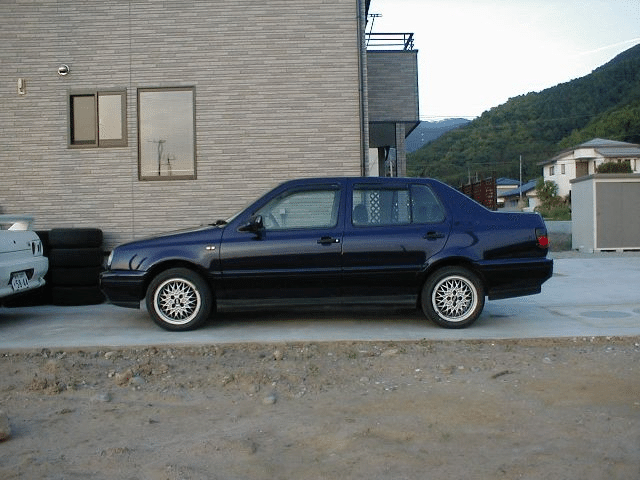 16) フォルクスワーゲン ヴェントGLi（1996年）｜シュワイPのブログ