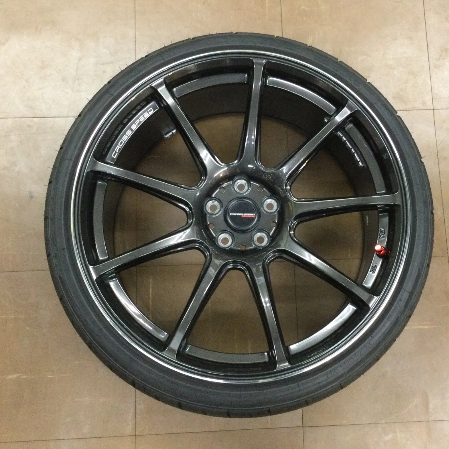 ❒ホイール入荷しました❒クロススピード RS9 19インチ9.5Jの4本セット 