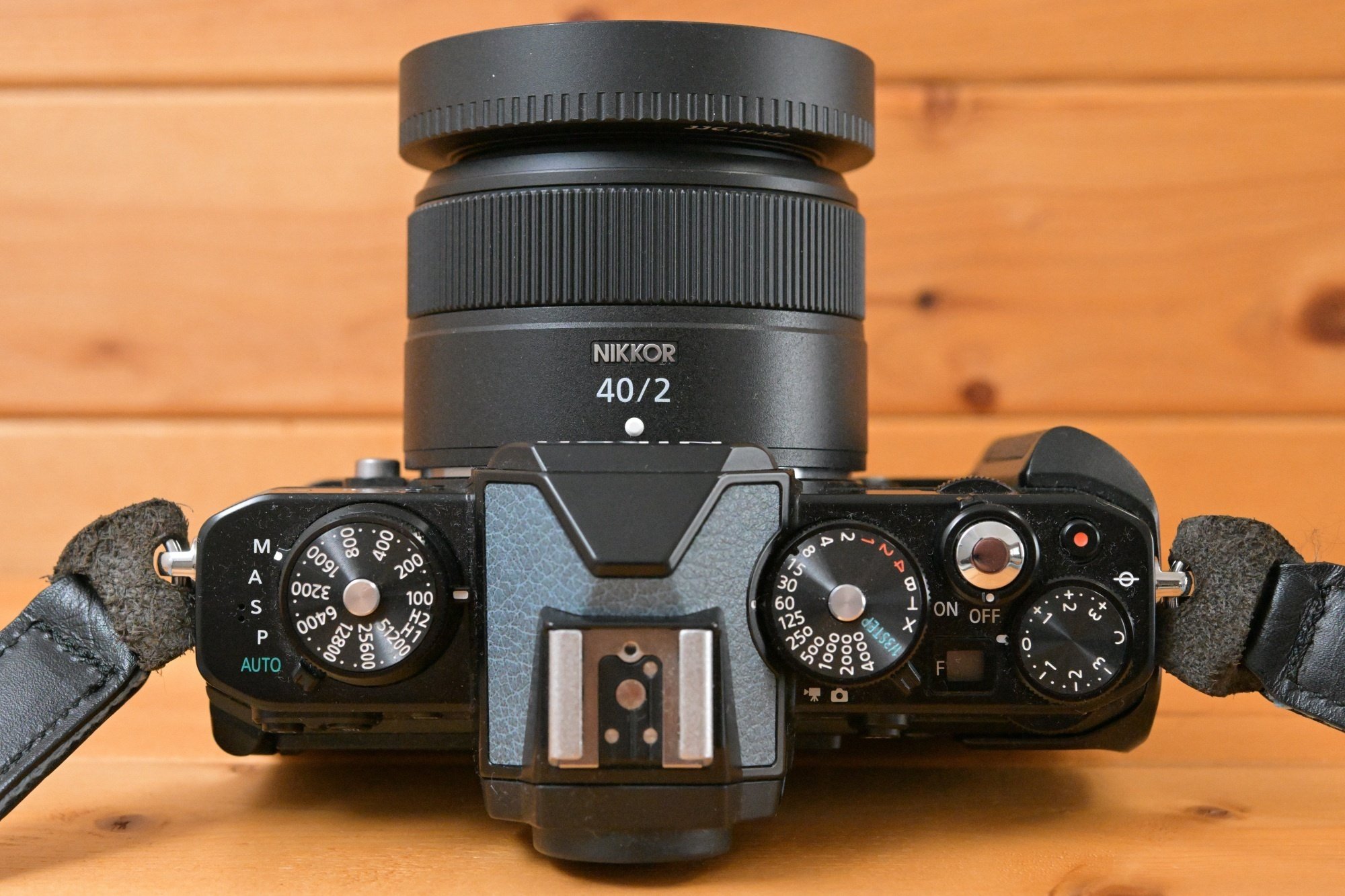 NIKKOR Z 28mm, 40mm用のF-Foto, JJC製金属フード比較|ちーちゃーん NIKKOR Z 28mm, 40mm用のF-Foto, JJC製金属フード比較|ちーちゃーん