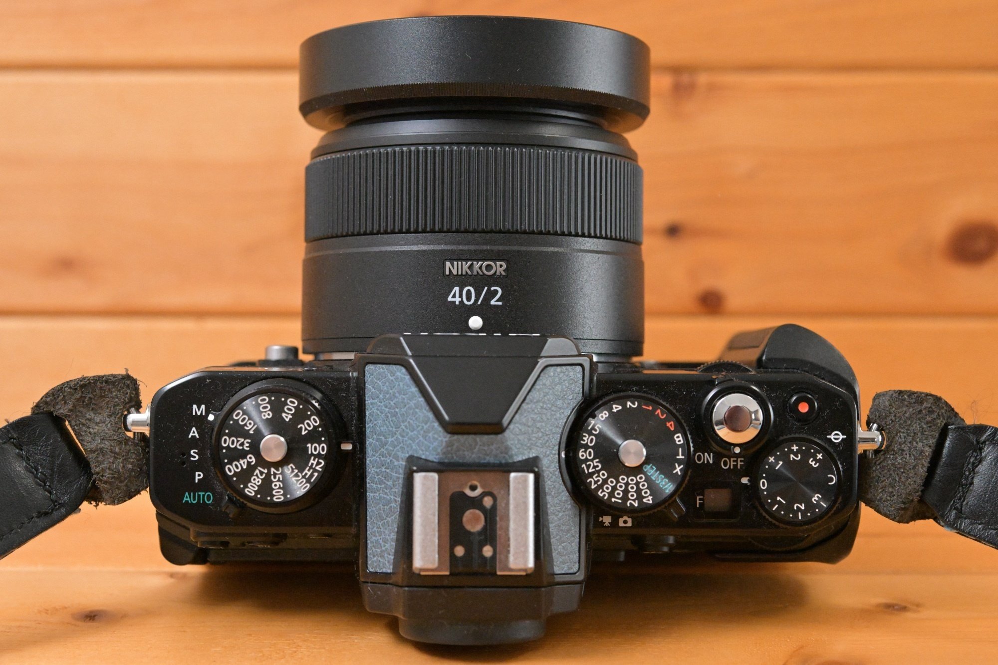 NIKKOR Z 28mm, 40mm用のF-Foto, JJC製金属フード比較|ちーちゃーん NIKKOR Z 28mm, 40mm用のF-Foto, JJC製金属フード比較|ちーちゃーん