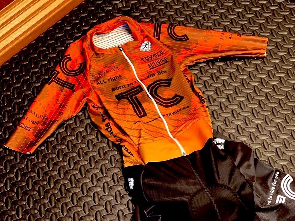 選手支給品2024 Scott dsm-firmenichサイクルジャージ XS （2024