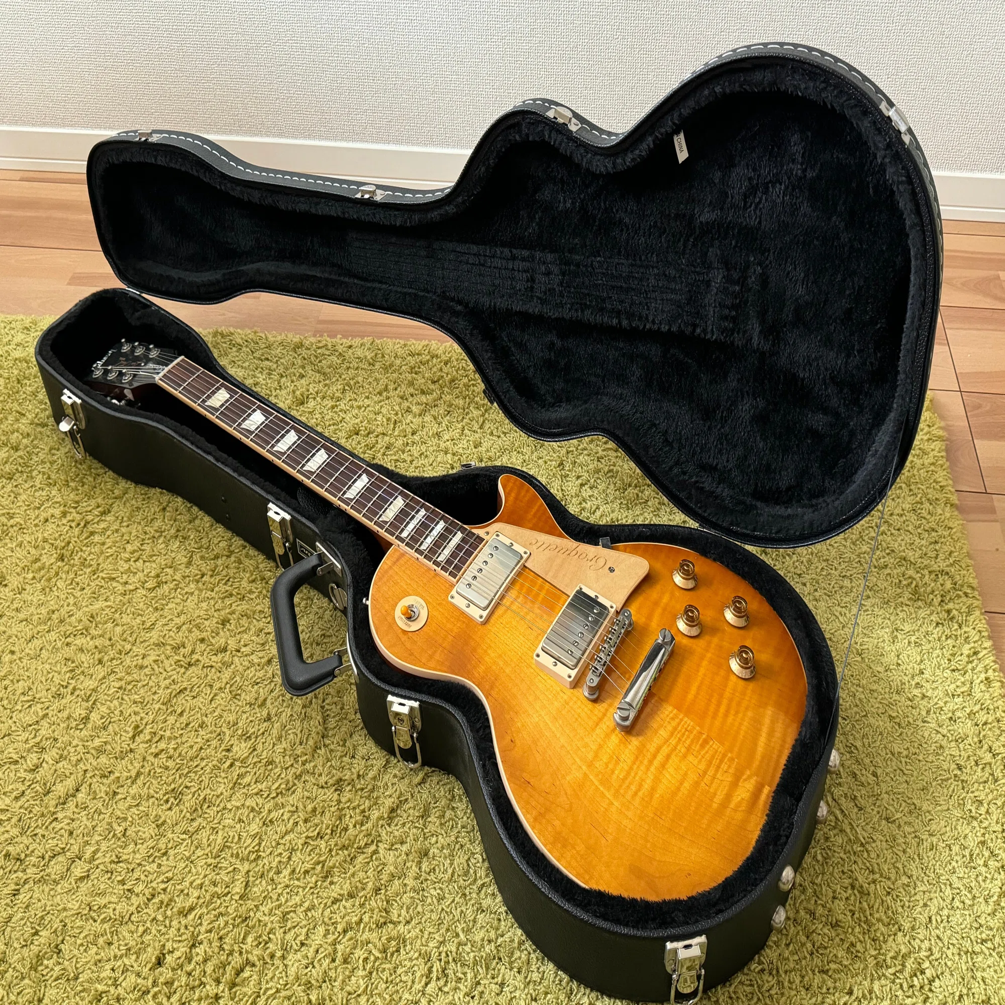 Ariaのレスポール用ハードケース CG-100LP｜Croquetteギター機材研究