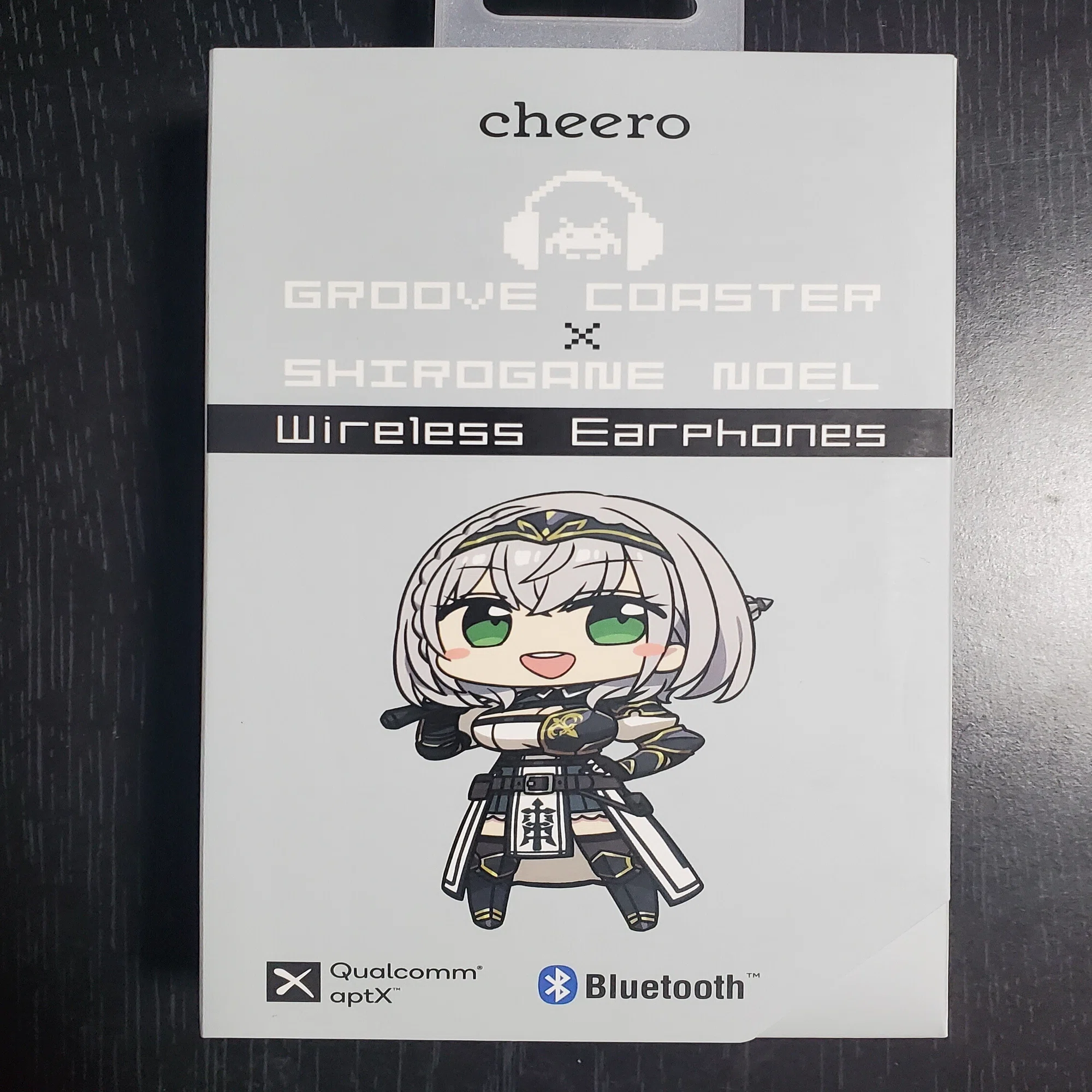 グルーヴコースター×ホロライブ オリジナルワイヤレスイヤホン 白銀 