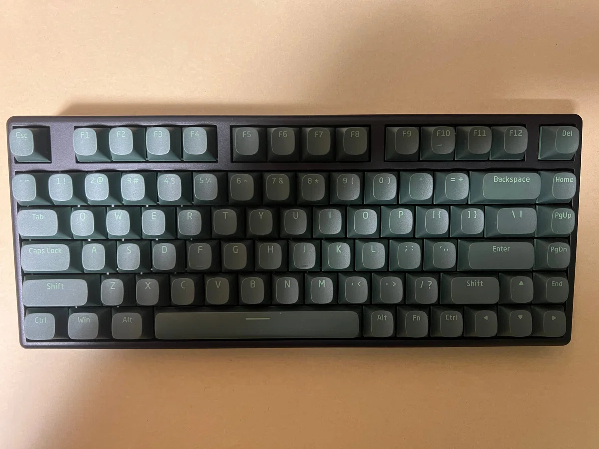 Niz Micro82 EC-Bluetooth 35g Black の キーキャップ｜yoshihiro1909