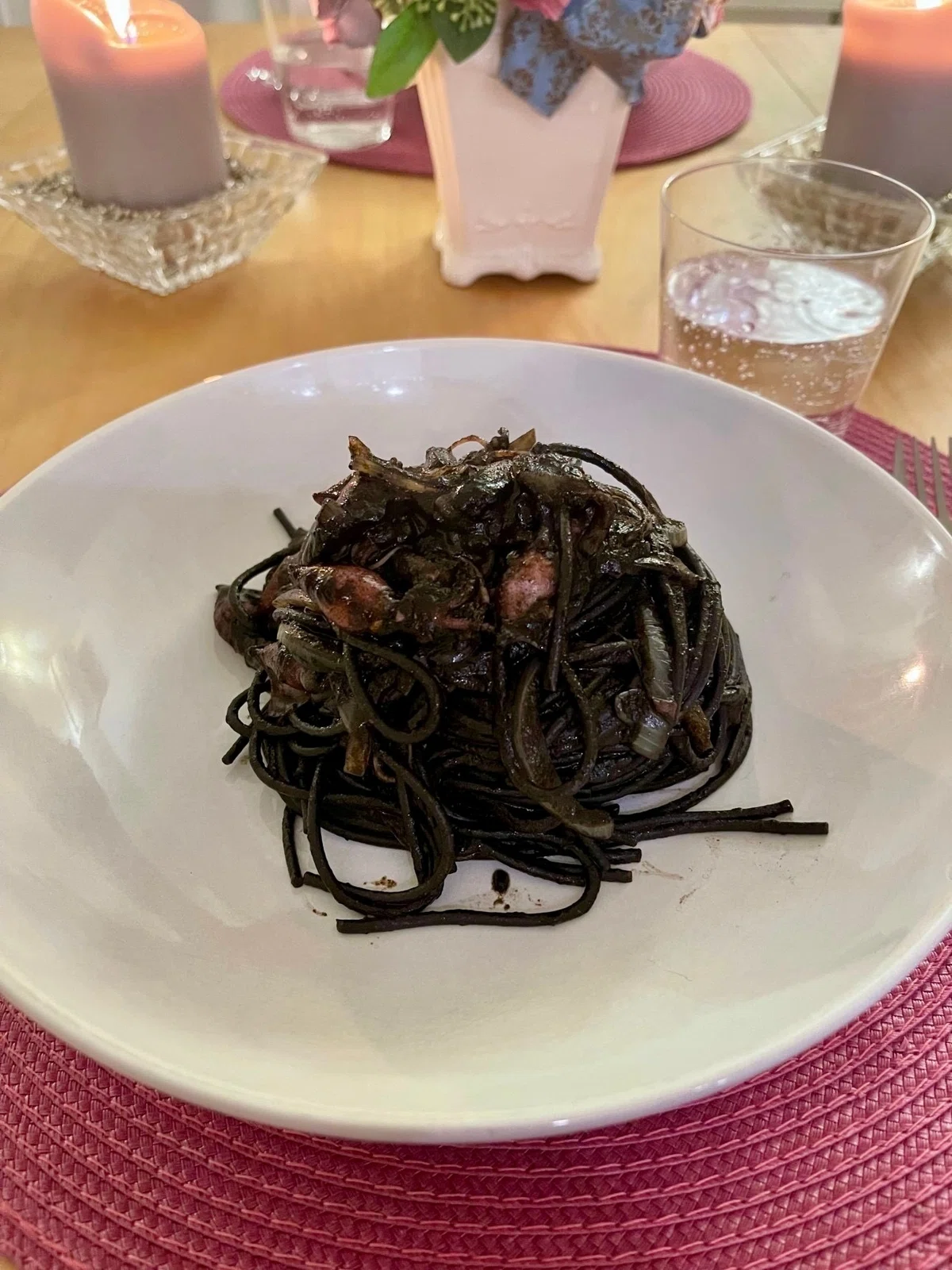 Squd Ink Delicious Days - #28 Firefly Squid Ink Pasta|ないとっち/AIで世界をハッピーに!