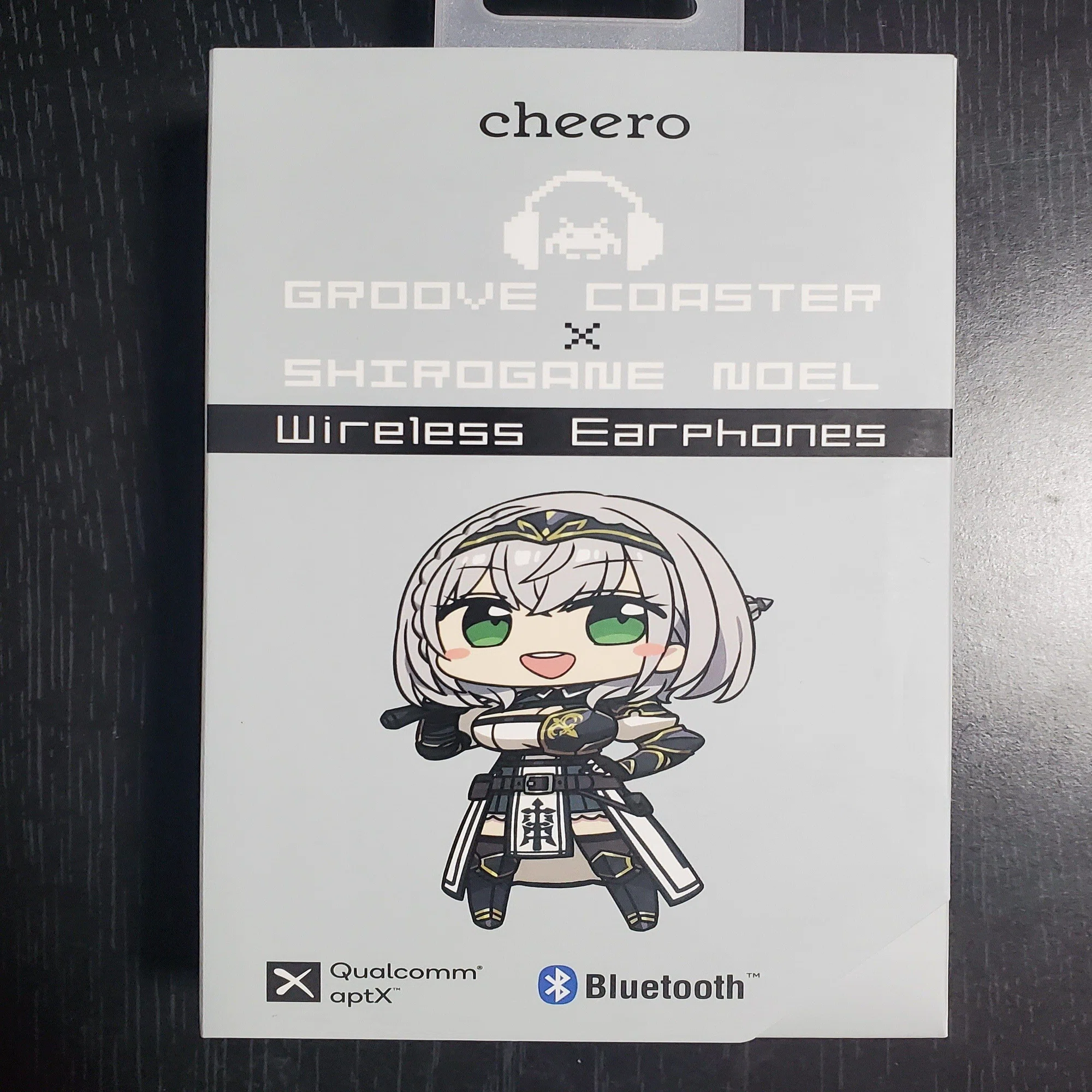 グルーヴコースター×ホロライブ オリジナルワイヤレスイヤホン 白銀 