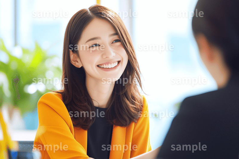 【笑顔】「働く女性」のフリー素材3枚セット｜ビジネスウーマン・求人広告・アイキャッチ・起業のイメージ画像に｜FREE