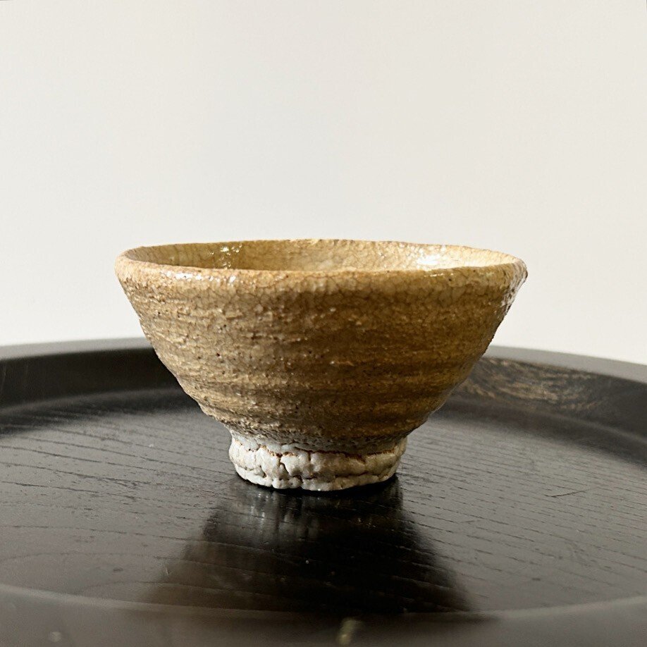 図録「井戸茶碗 - 戦国武将が憧れたうつわ」2013年 根津美術館 図録「井戸茶碗 - 戦国武将が憧れたうつわ」2013年 根津美術館