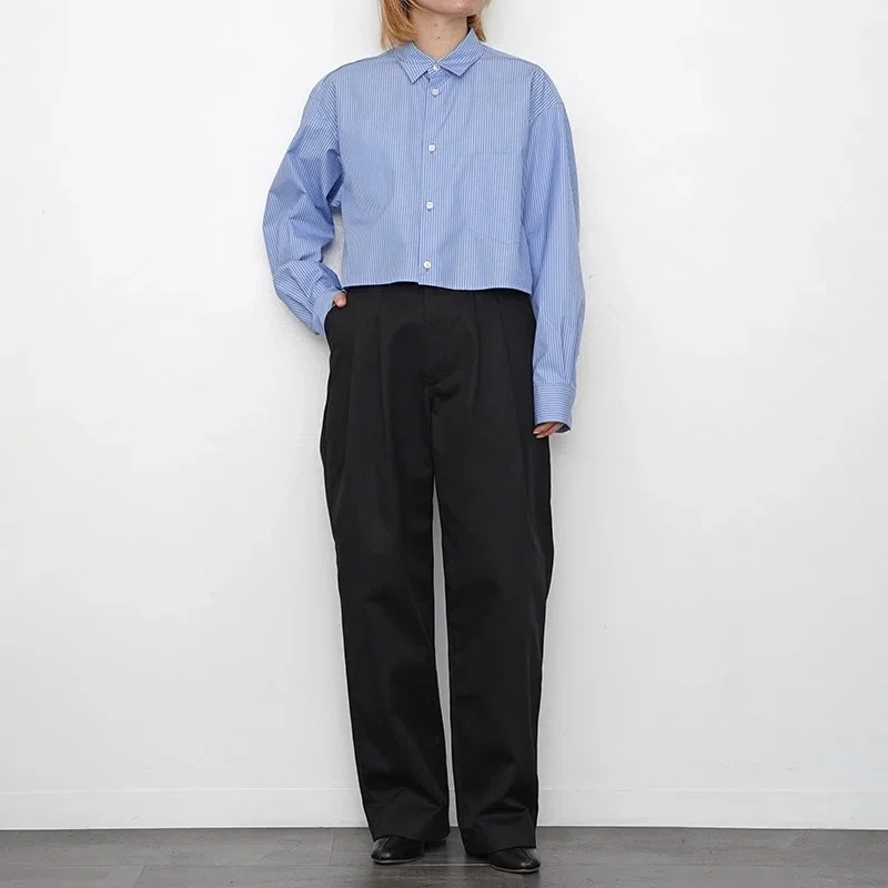 シルエットに変化を【YLEVE】COTTON TYPEWRITER SHORT SH｜THIRTY' THIRTY'