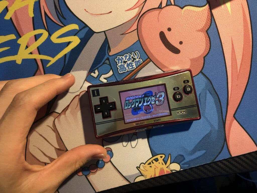 レトロゲーム)ゲームボーイミクロ[ファミコンカラー]を買いました