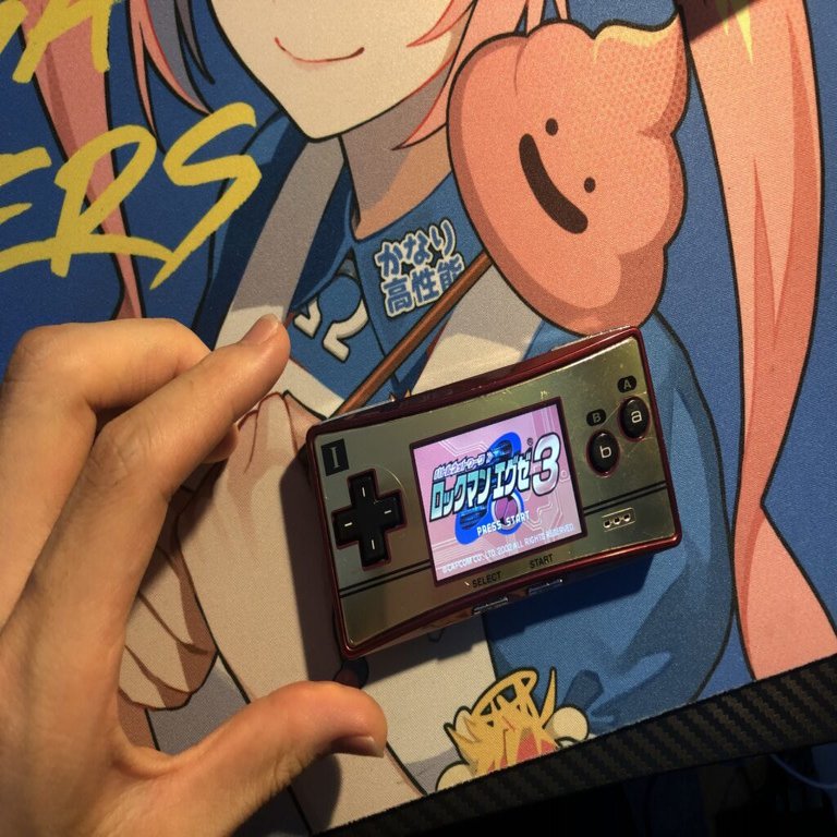 レトロゲーム)ゲームボーイミクロ[ファミコンカラー]を買いました