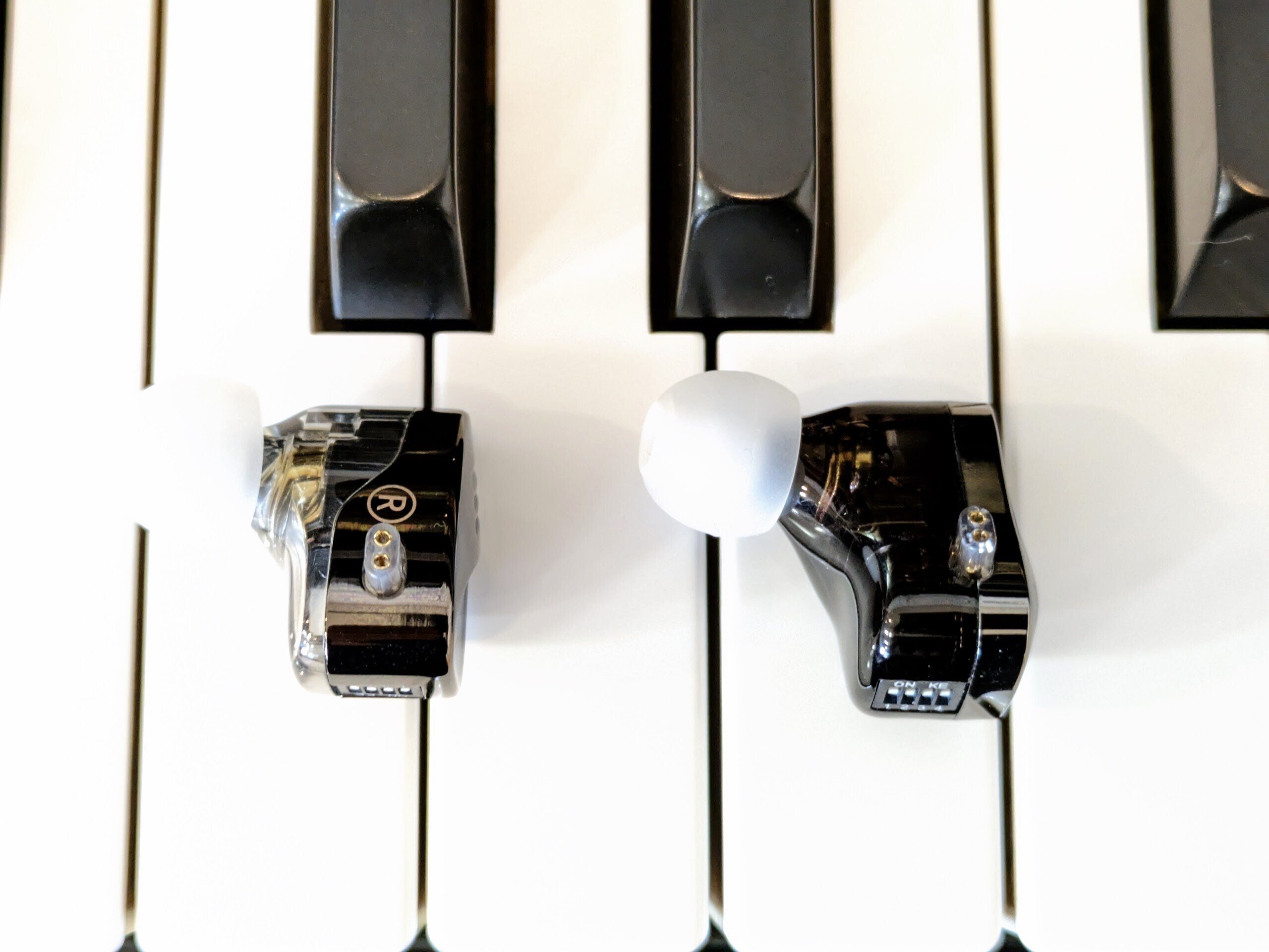 KZ Rhapsody ZEX Pro、CCA Trio ケーブルセット 彼氏とクリソツな爽やかマッチョ CCA Trio｜あら50りっぷ