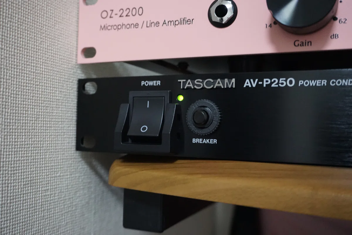 TASCAM ( タスカム ) / AV-P250 パワーディストリビューター（AV-P250 