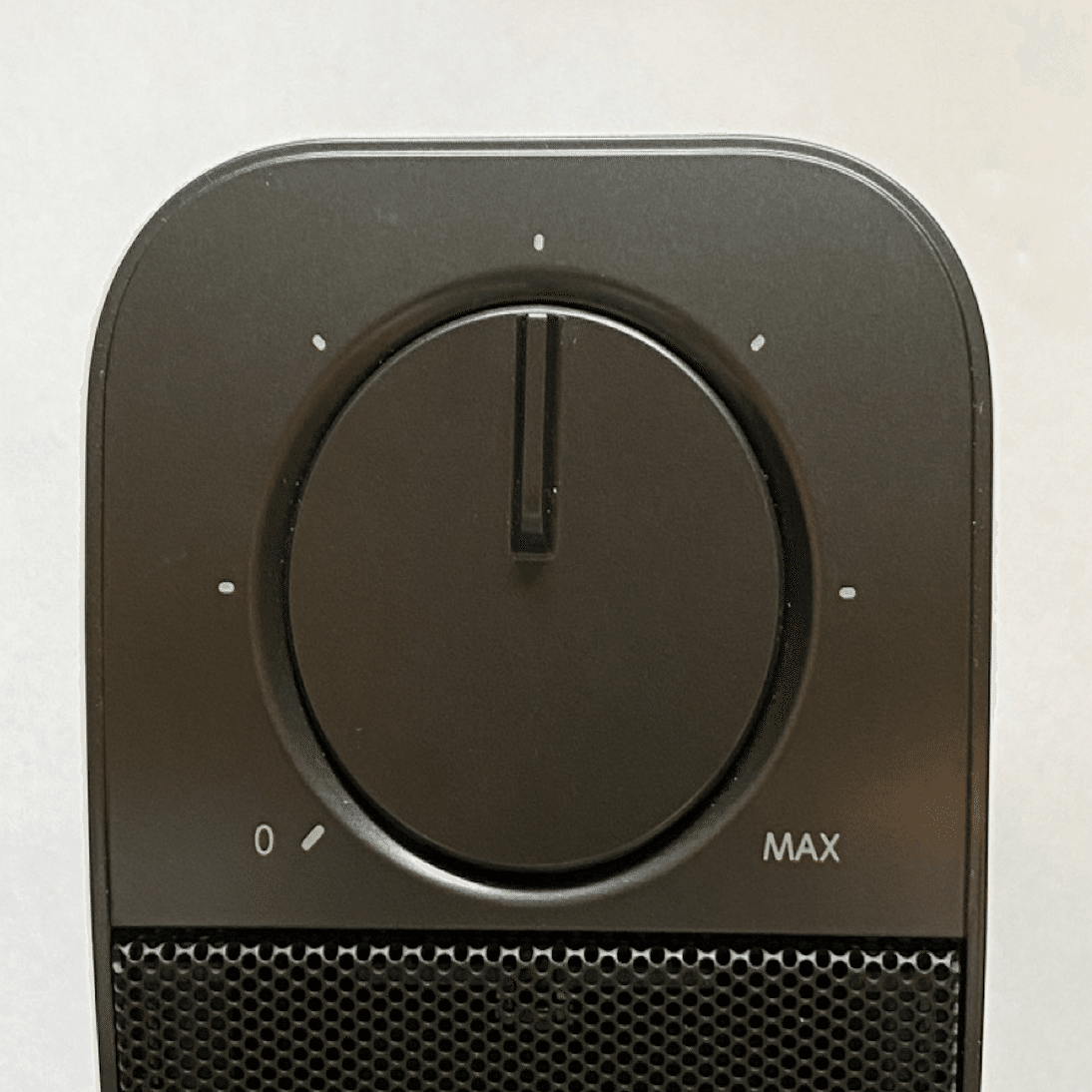 生活に寄り添い、豊かさをもたらす道具として【ミライスピーカー・ミニ