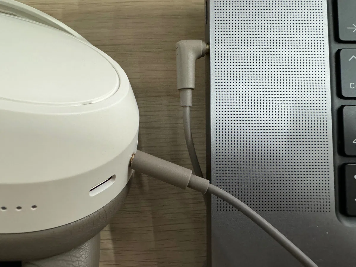 Sennheiser 『MOMENTUM 4 Wireless』と『BTD600』のコンビが最高なので 