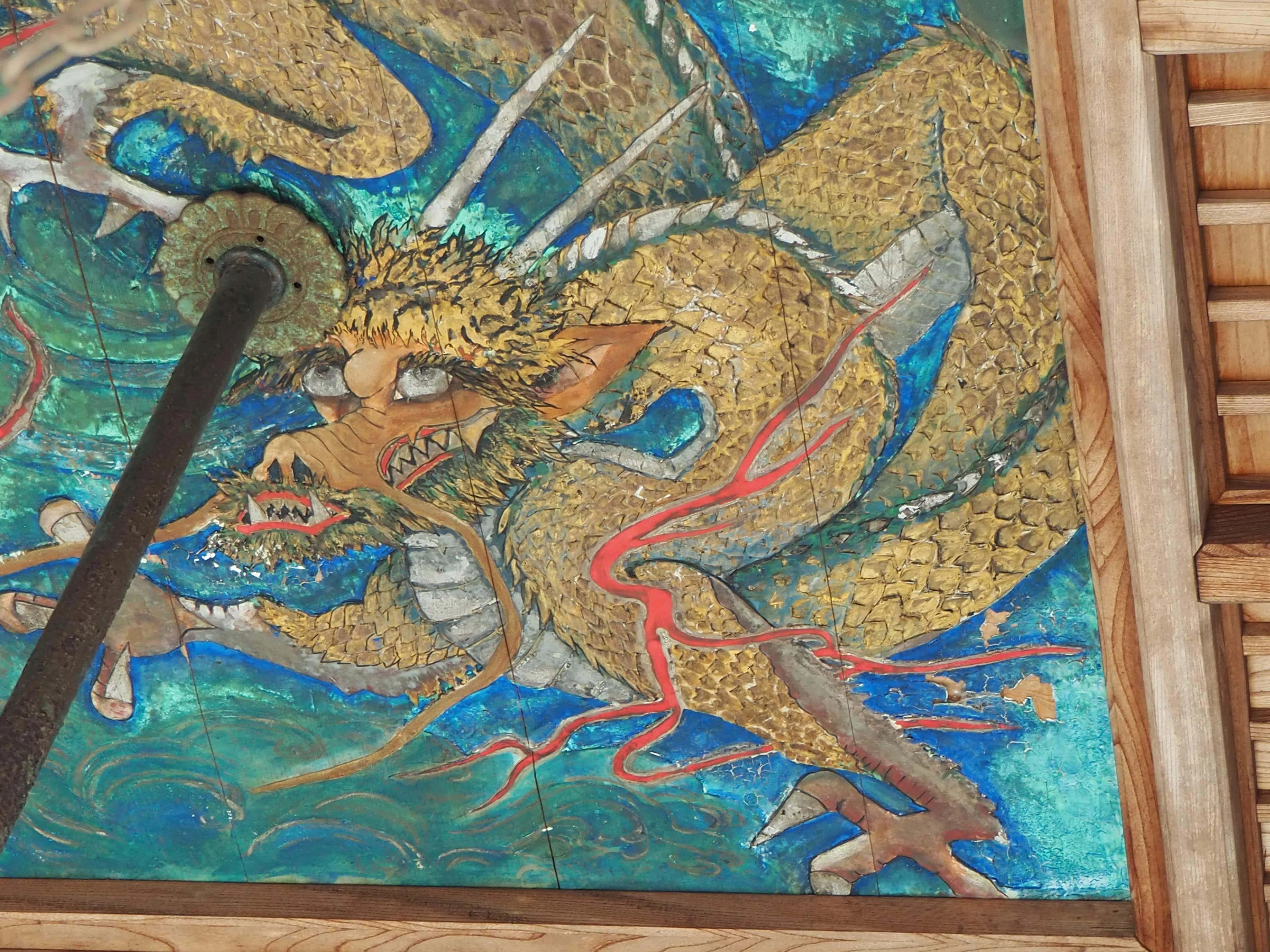 神奈川龍めぐり～寺社の天井画（雲龍図）｜神奈川探龍倶楽部