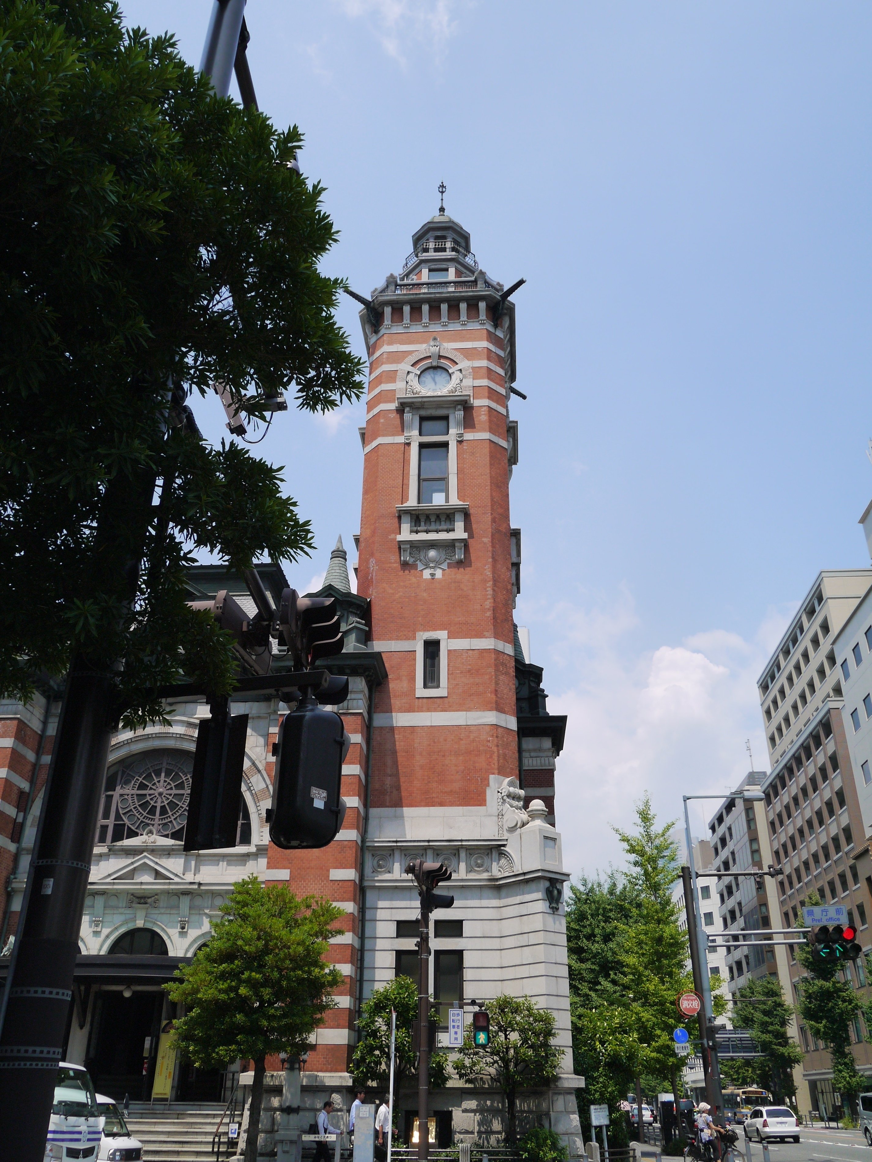 ハマの生き証人 「横浜開港記念会館」｜ヒトミ🏠建築好きnoter