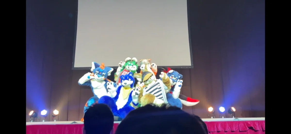 体育館の日2備忘録。大好きなサークルの着ぐるみイベントを体験して 