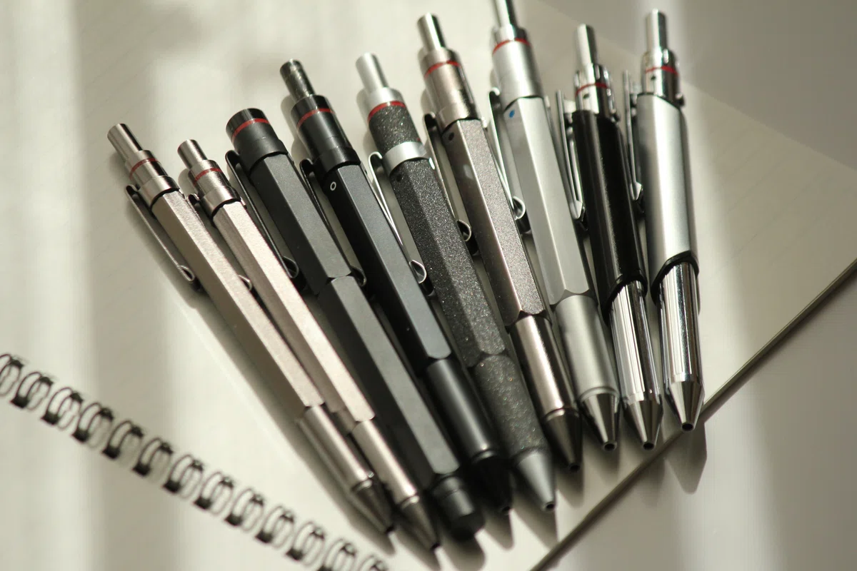 rotring ニュートン LAVA｜Graphic