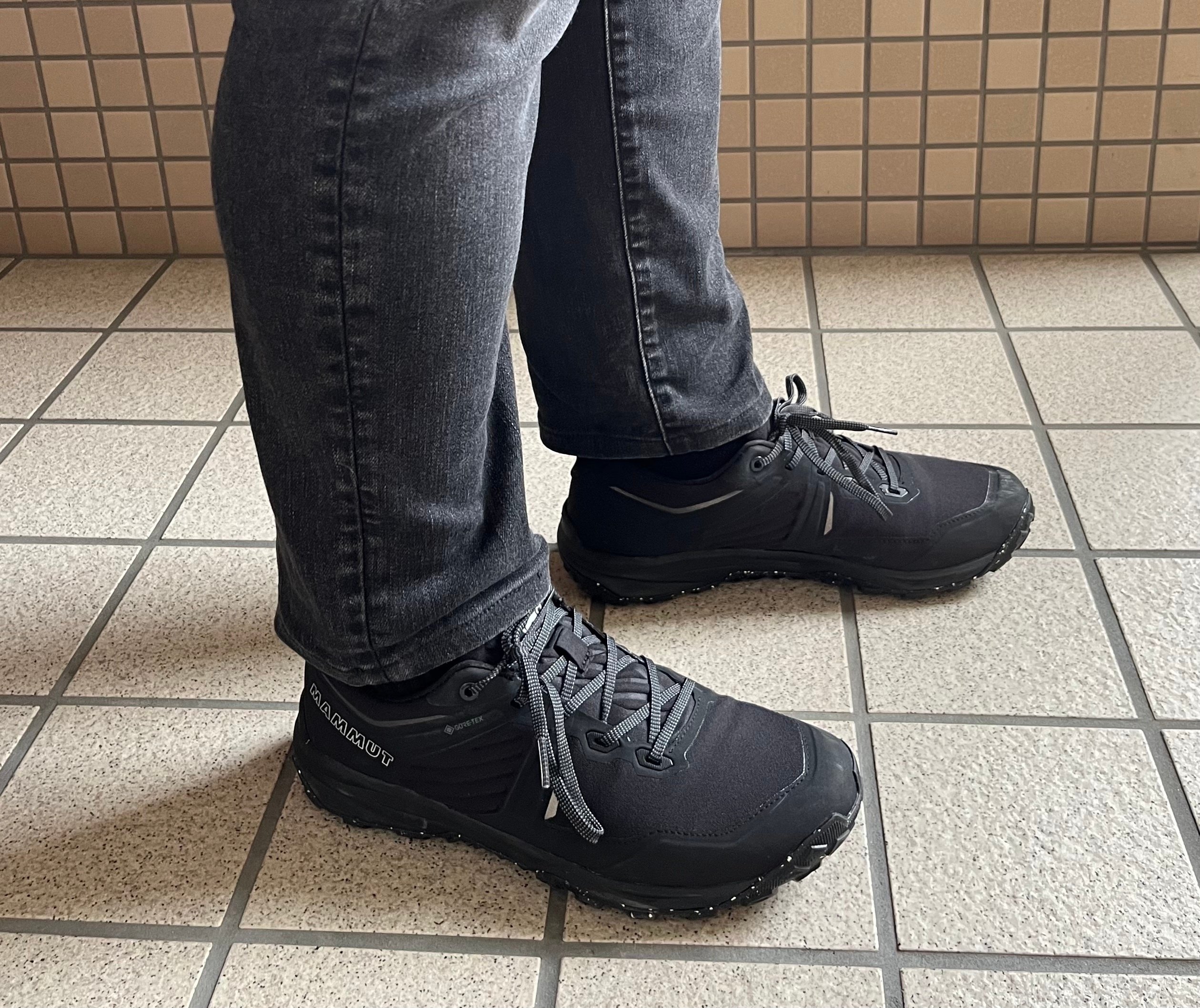 MAMMUT】1足で通勤〜ハイキングまで使える靴を見つけた【購入品