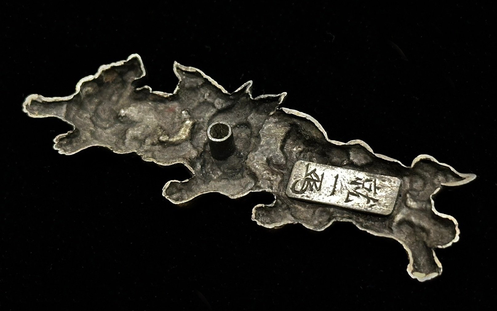 目貫牛２匹 目貫:無銘（順乗）双牛図(特別貴重小道具） | 日本刀販売の葵美術