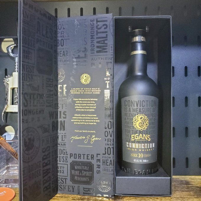 イーガンズ コンヴィクション - 酒が好き人が好き 武蔵屋