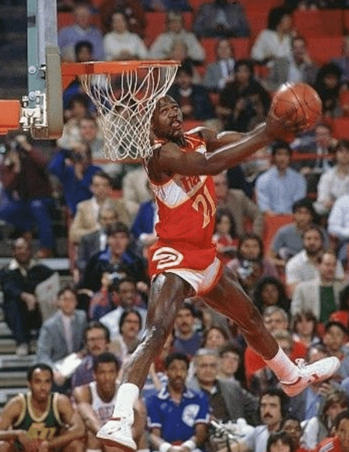 NBA Tシャツ】96/97 シーズンMVP 立ち上がれる カールマローン 