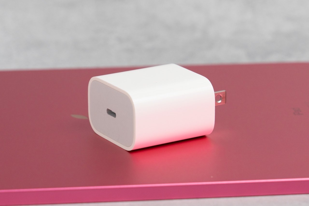 ゴ*生様 Apple iPhone 11 本体 充電接触× ゴ*生様 Apple iPhone 11 本体 充電接触×（iPhone11pro充電が