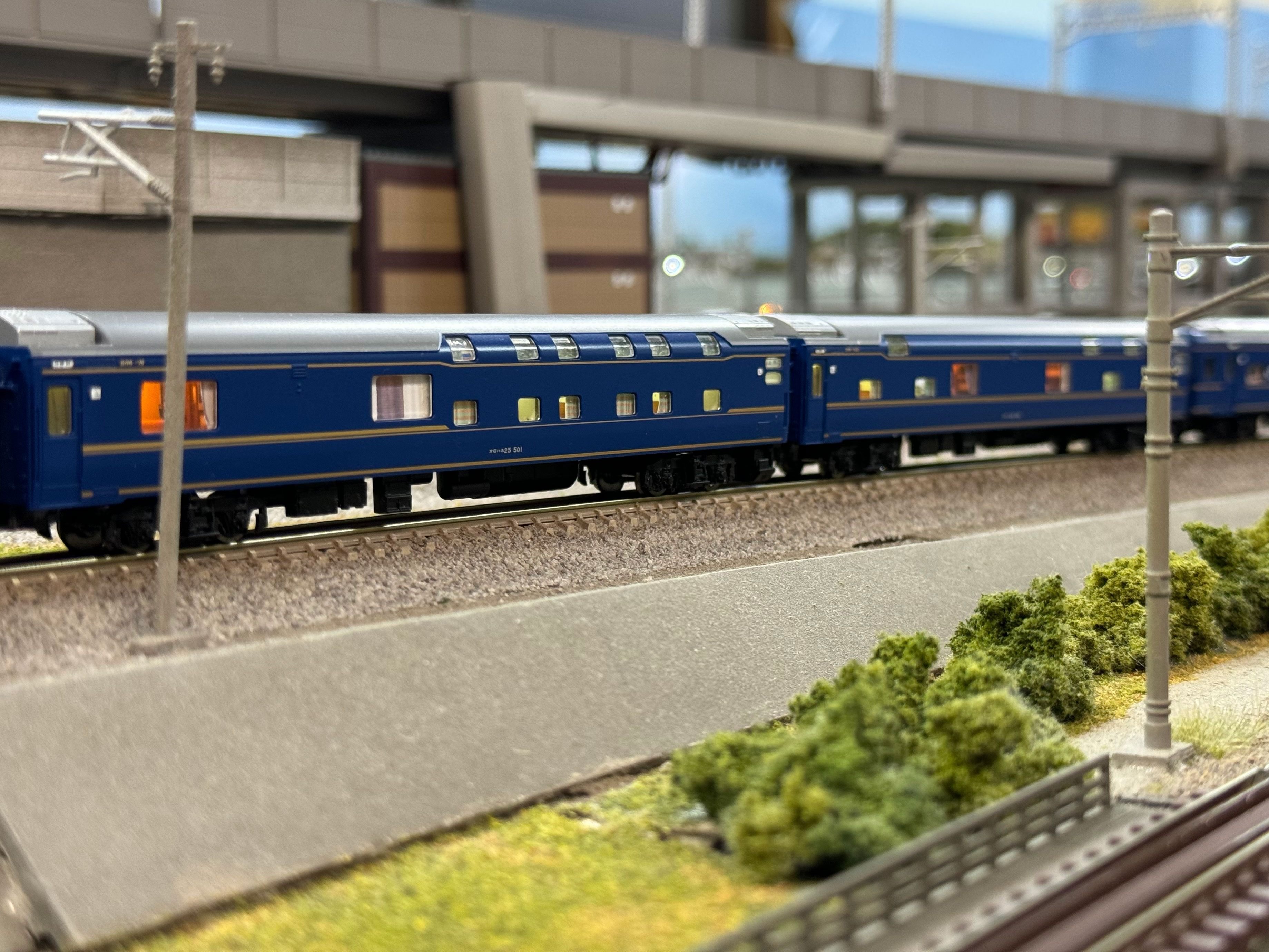 臨時北斗星上り最終列車（2015年8月22日札幌発・JR東日本編成）を組む