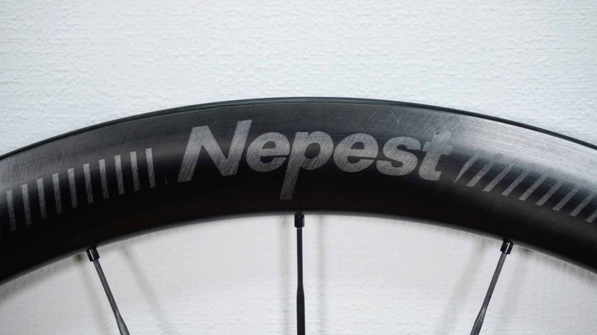 レビュー・インプレ】コスパが良い超軽量カーボンホイール Nepest MAUI