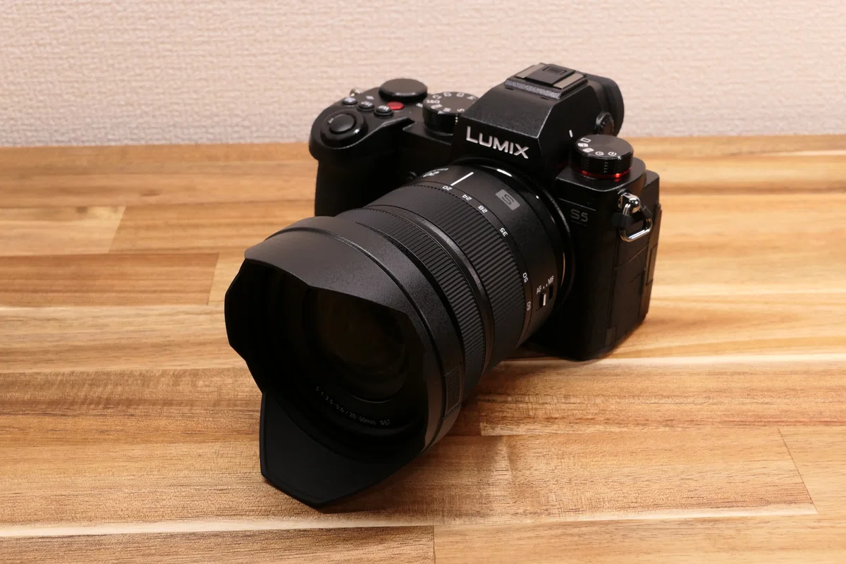 訳あり】レンズ85mm 黒 LUMIX s5Ⅱ 粗く