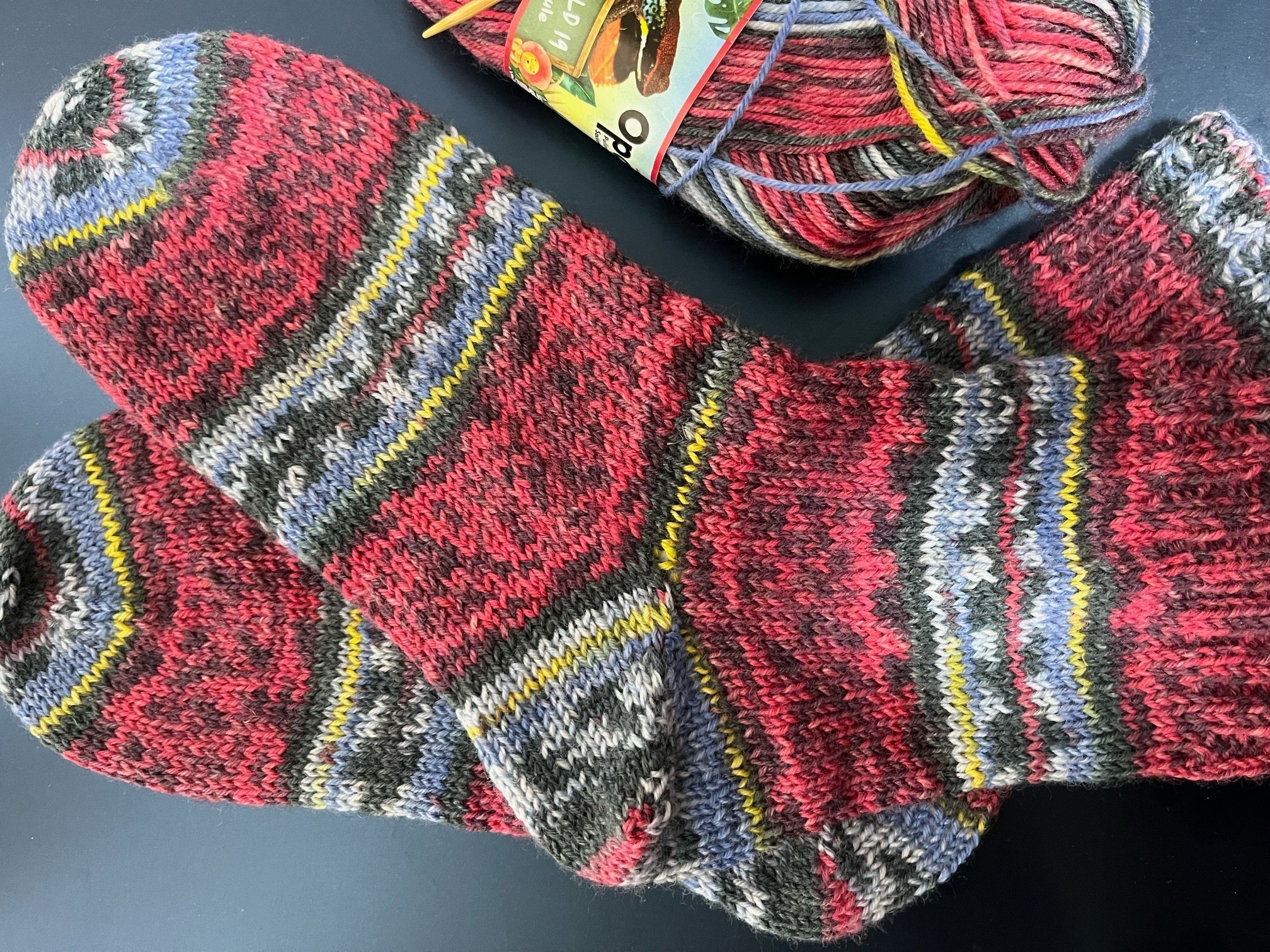 手編みソックス 二足目完成しました 老い支度について「介護用ソックス