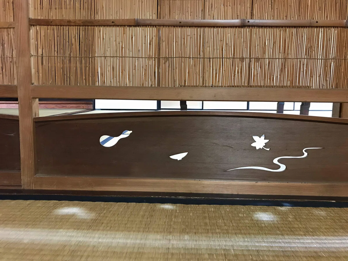 簾戸（夏障子）｜古民家 つぐみ 旧村田製瓦店