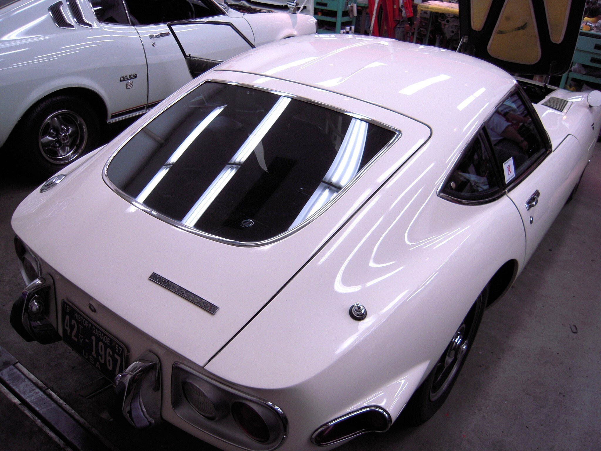 一枚の写真から・・・気分は007ジェームスボンド ・トヨタ2000GT