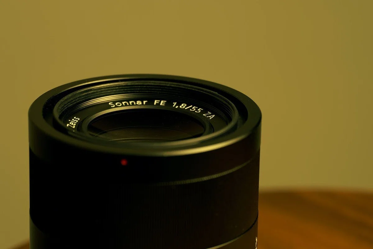 銘玉です。SONY FE 1.8/55 ZA｜ちいさな島