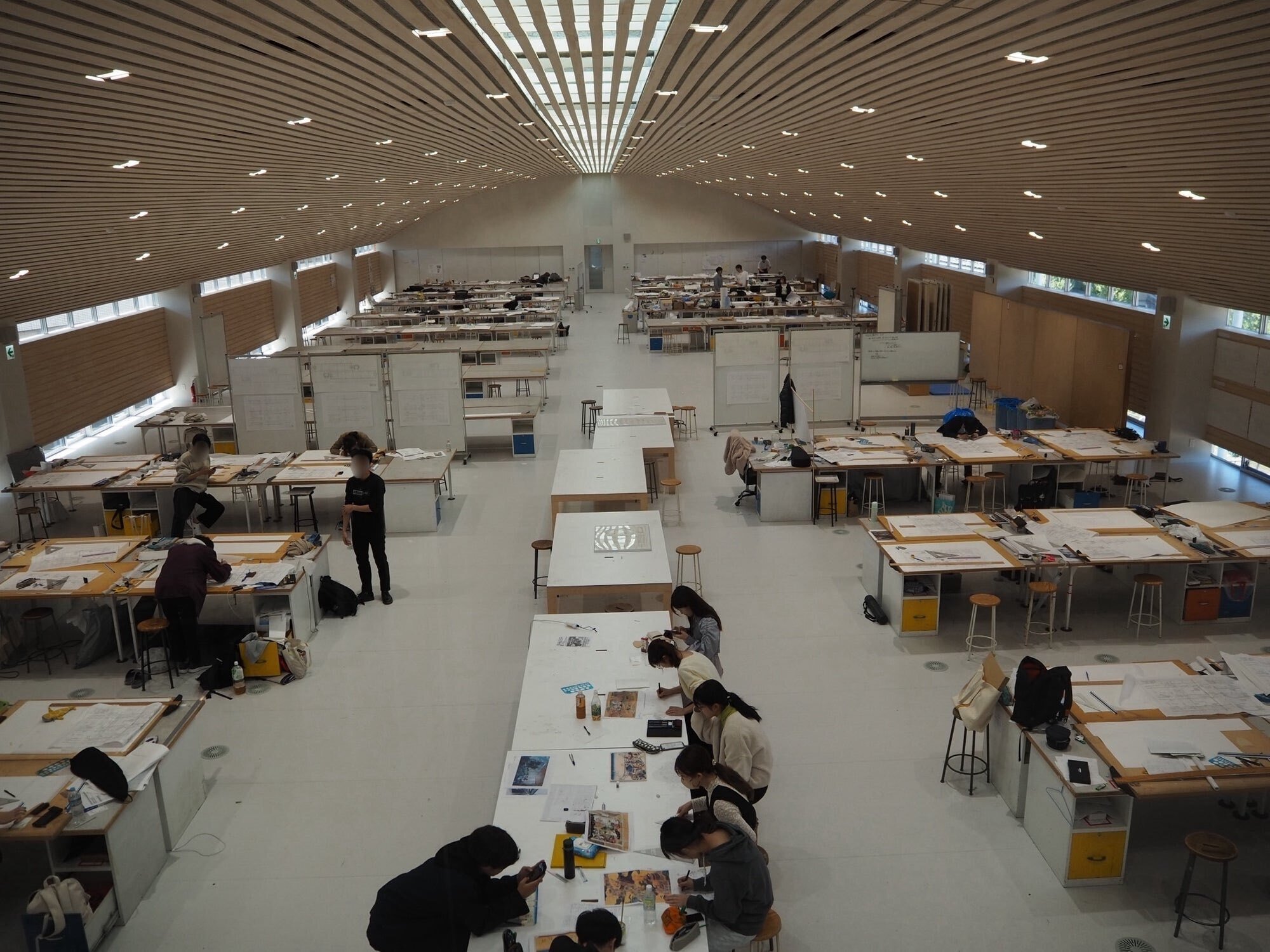 金沢工業大学用 製図台