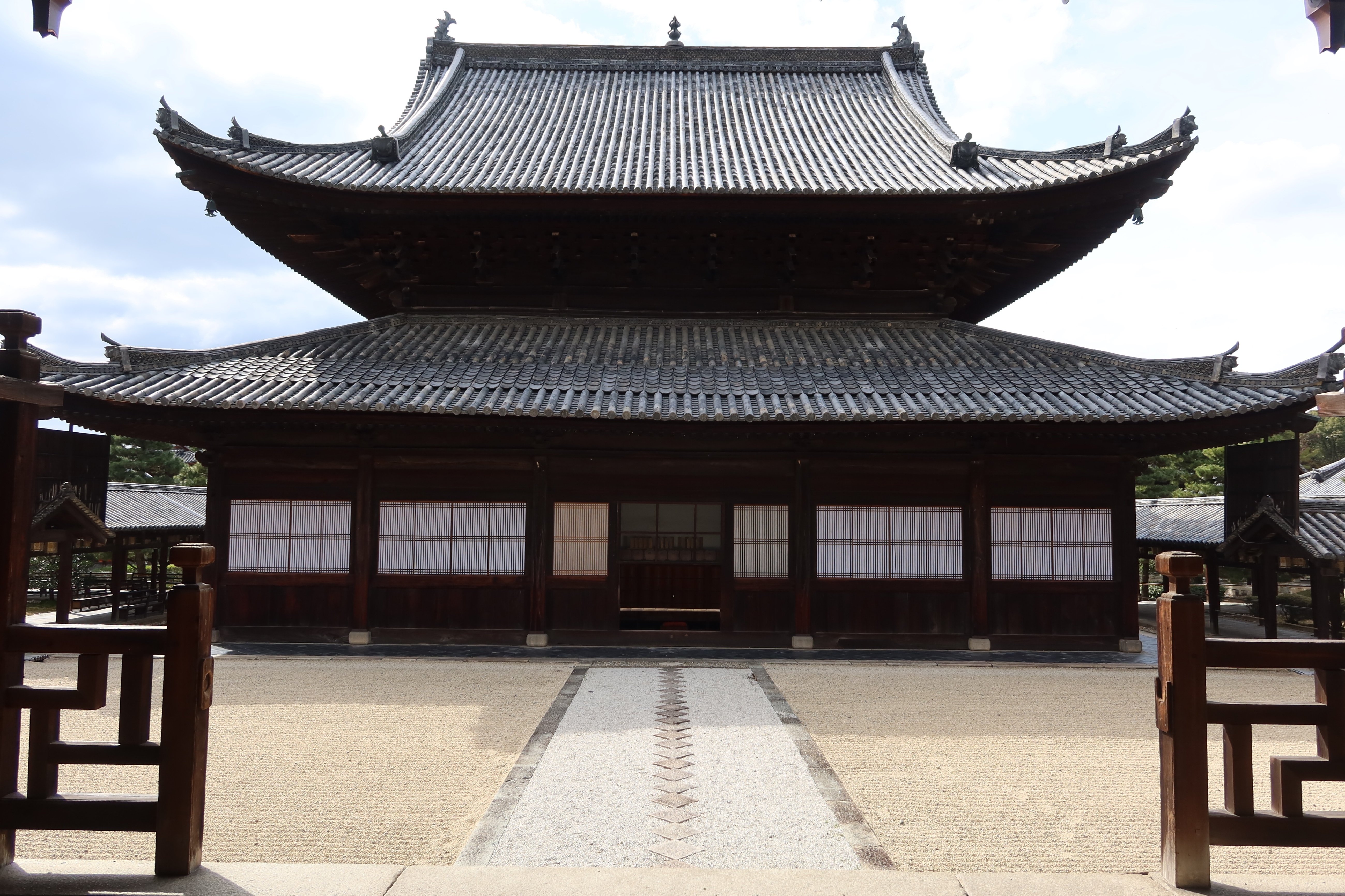 京都、黄檗宗大本山萬福寺、伽羅のかほり、長寸3箱、約24.5cm、4月14日購入 徒然雲 卍でかためる美 【黄檗宗大本山 萬福寺】京都|kumokichi