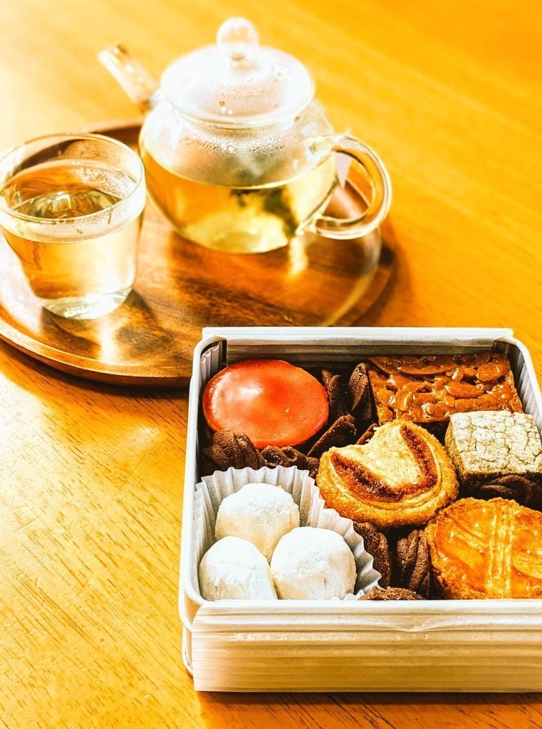 一時期ハマっていた〝クッキー缶〟のお話｜松峰￤イラストレーター