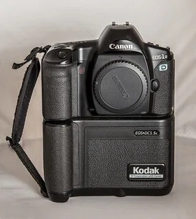 Kodak Digital Science DC260 1998は最初のDigita OS機｜Sven.