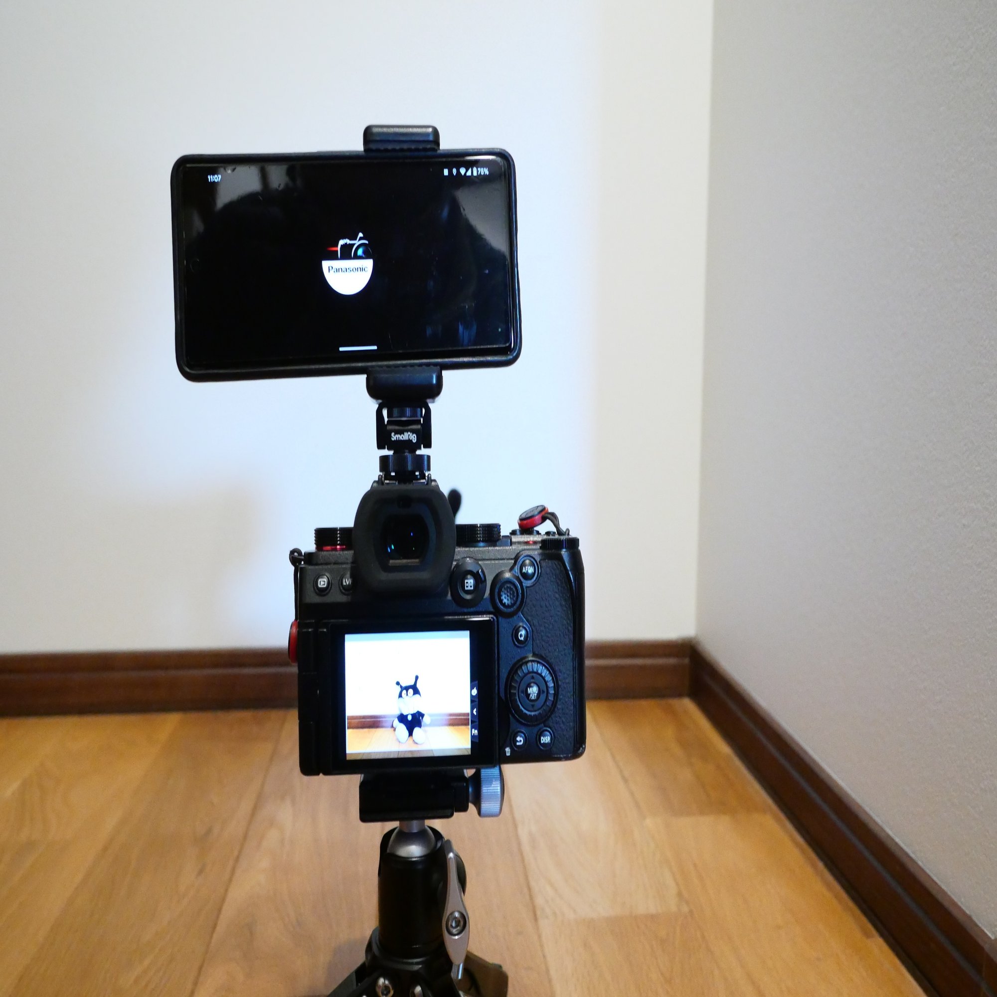 LUMIXで手軽にモニターつけて撮影したい｜まつ