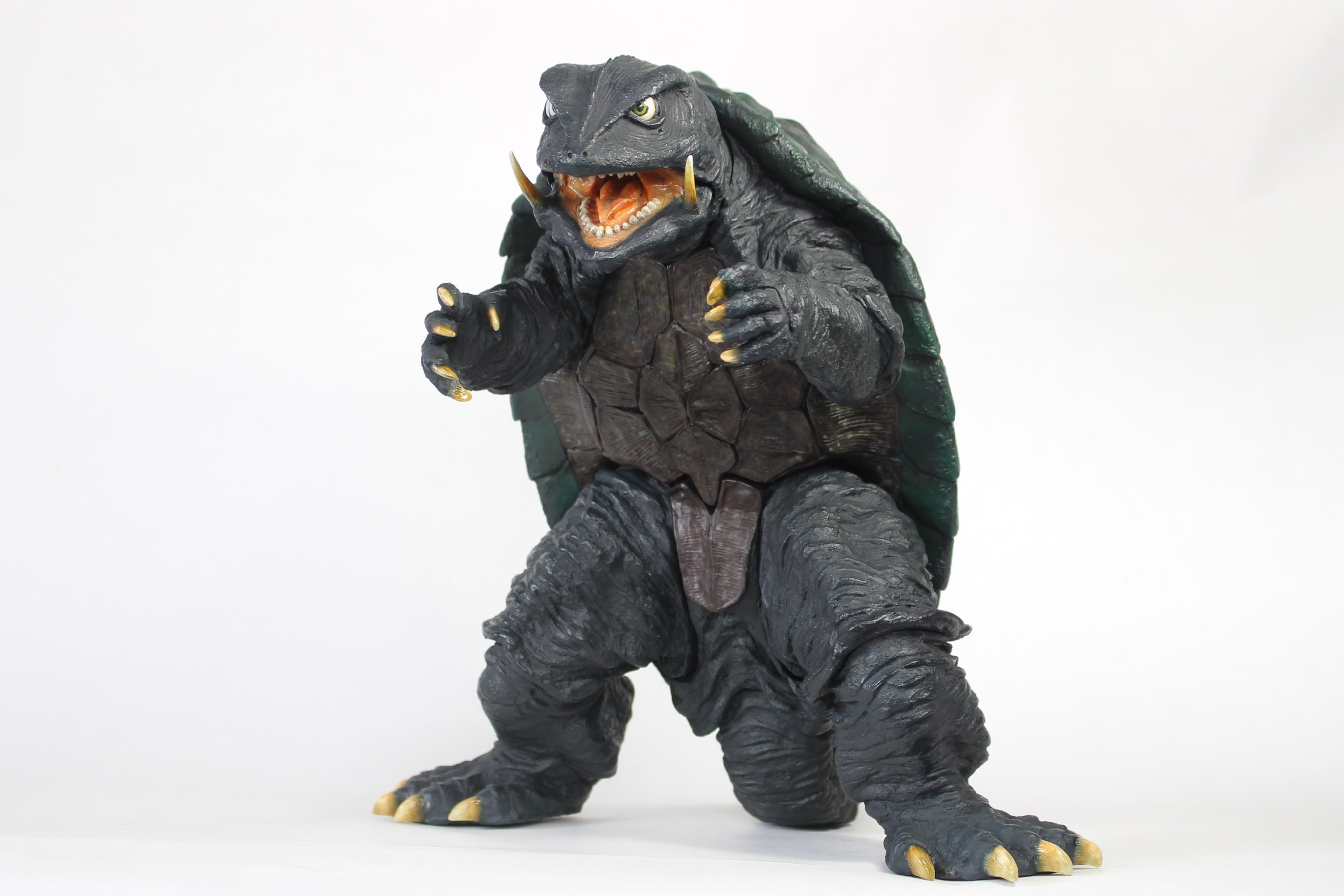 すごいガメラのソフビ ファルシオンガメラの制作記録｜アシム